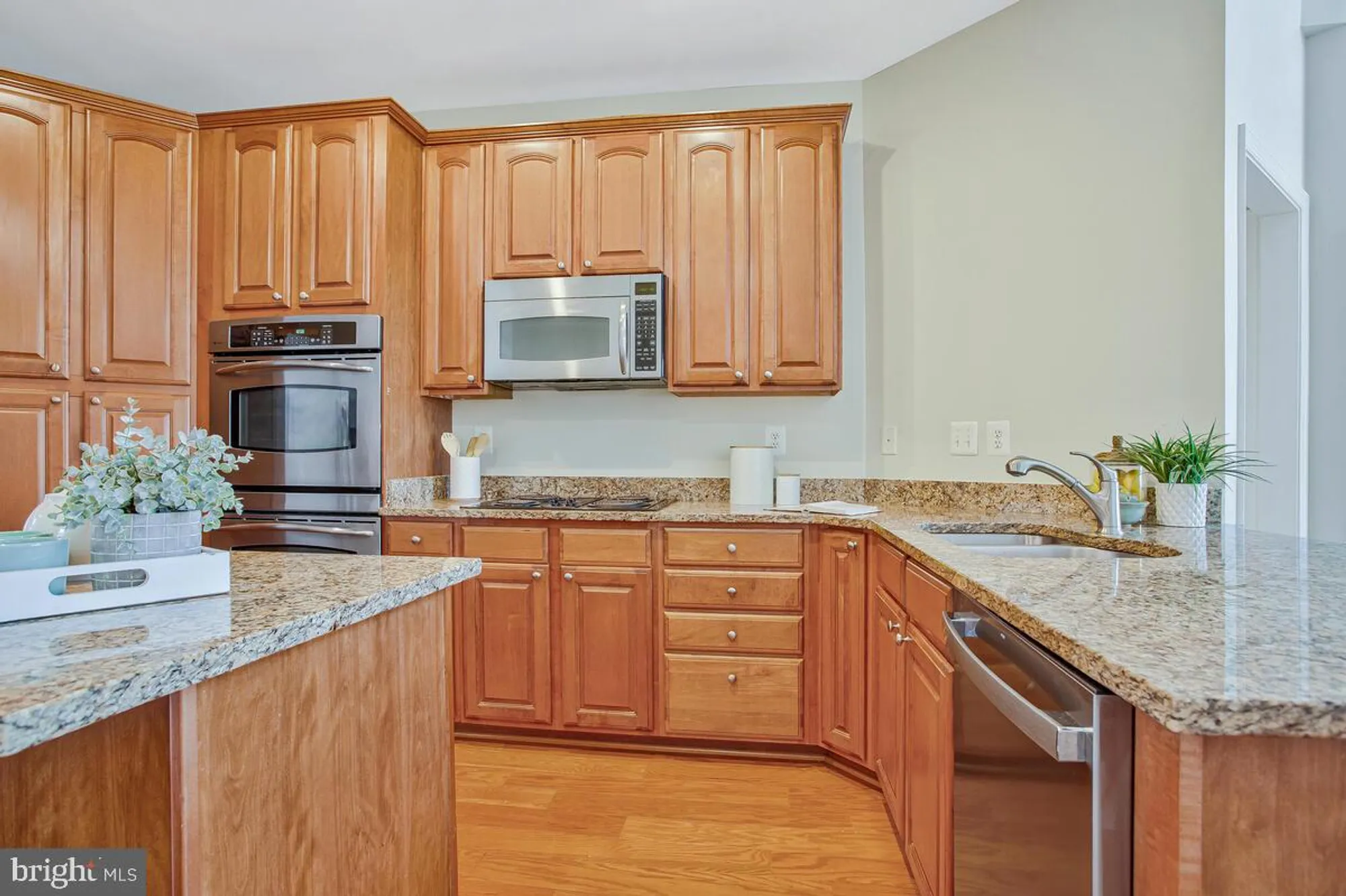 Property Slideshow image 11 of 75 | 8861 shining oceans way 27, Columbia, MD, 21045