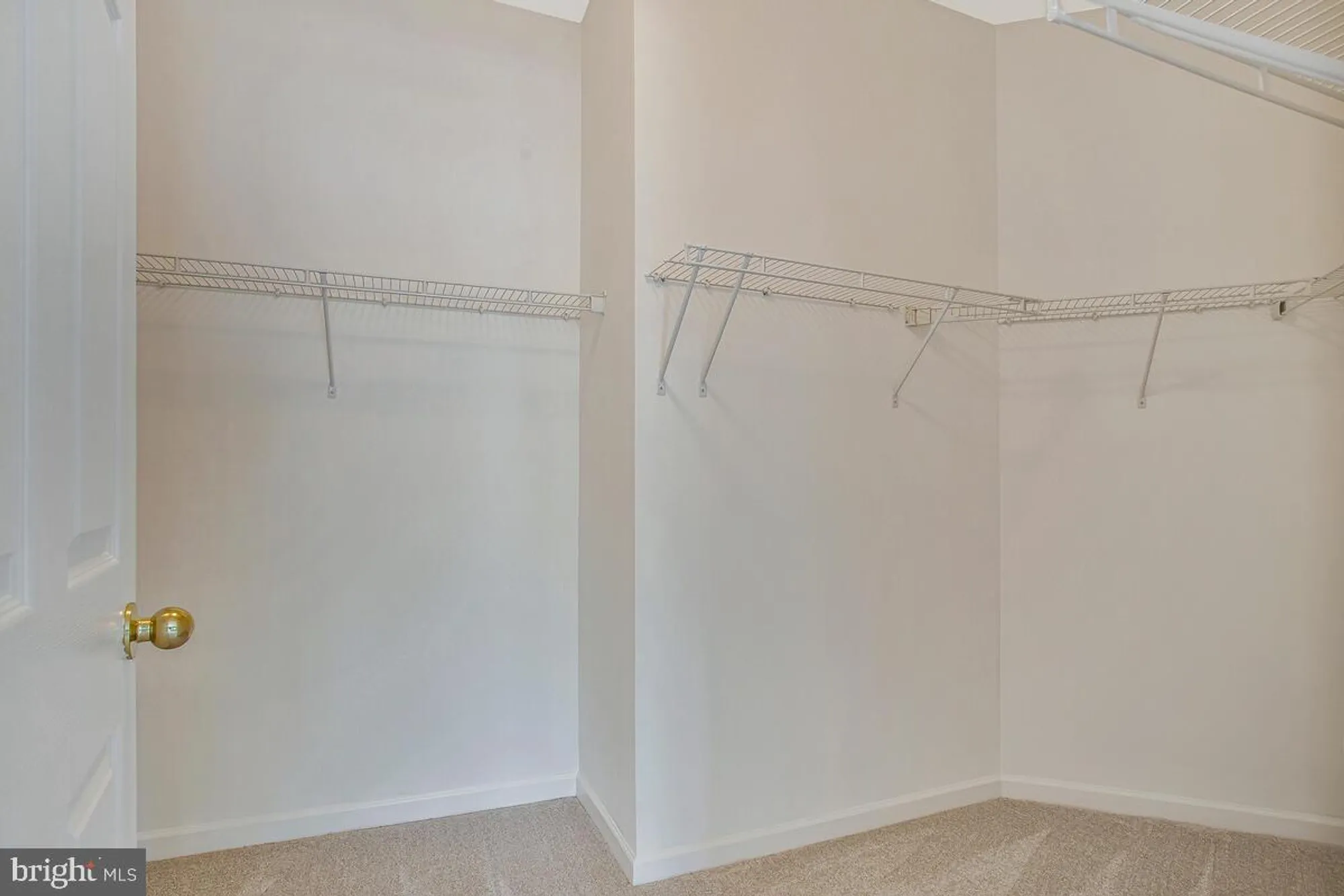 Property Slideshow image 38 of 75 | 8861 shining oceans way 27, Columbia, MD, 21045