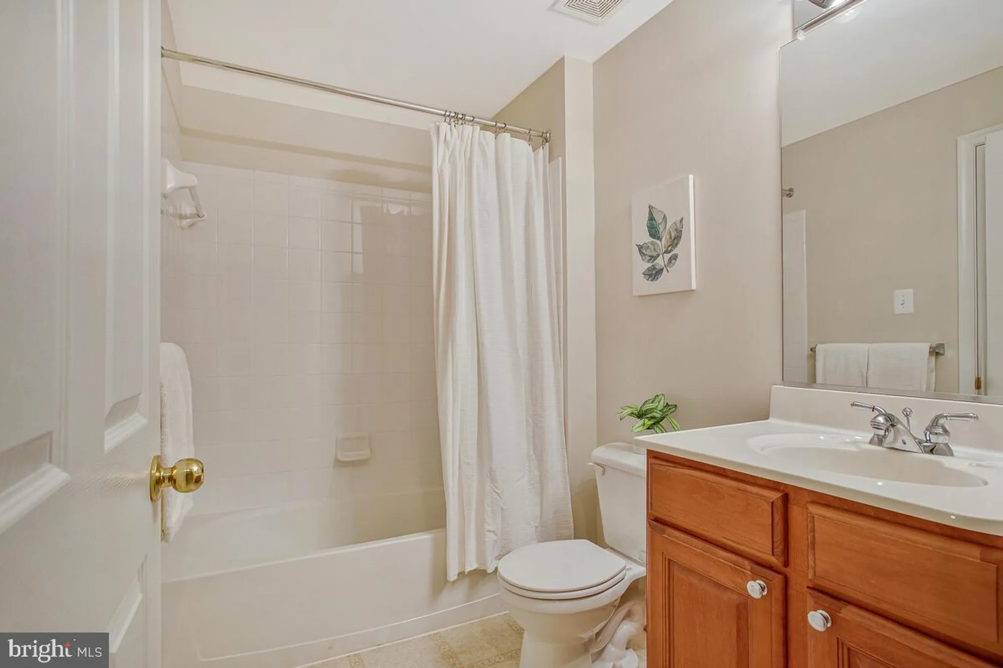 Property Slideshow image 45 of 75 | 8861 shining oceans way 27, Columbia, MD, 21045
