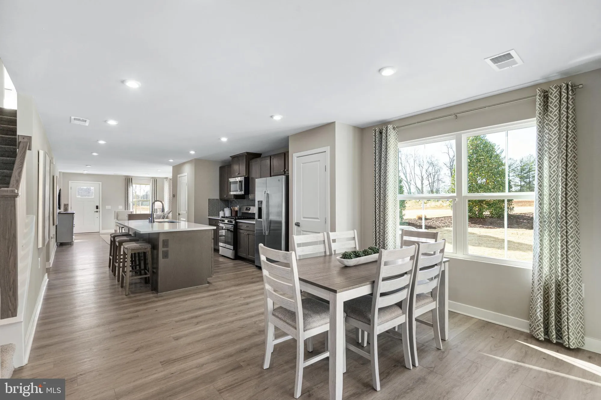 Property Slideshow image 13 of 26 | 23188 yardarm way d, California, MD, 20619