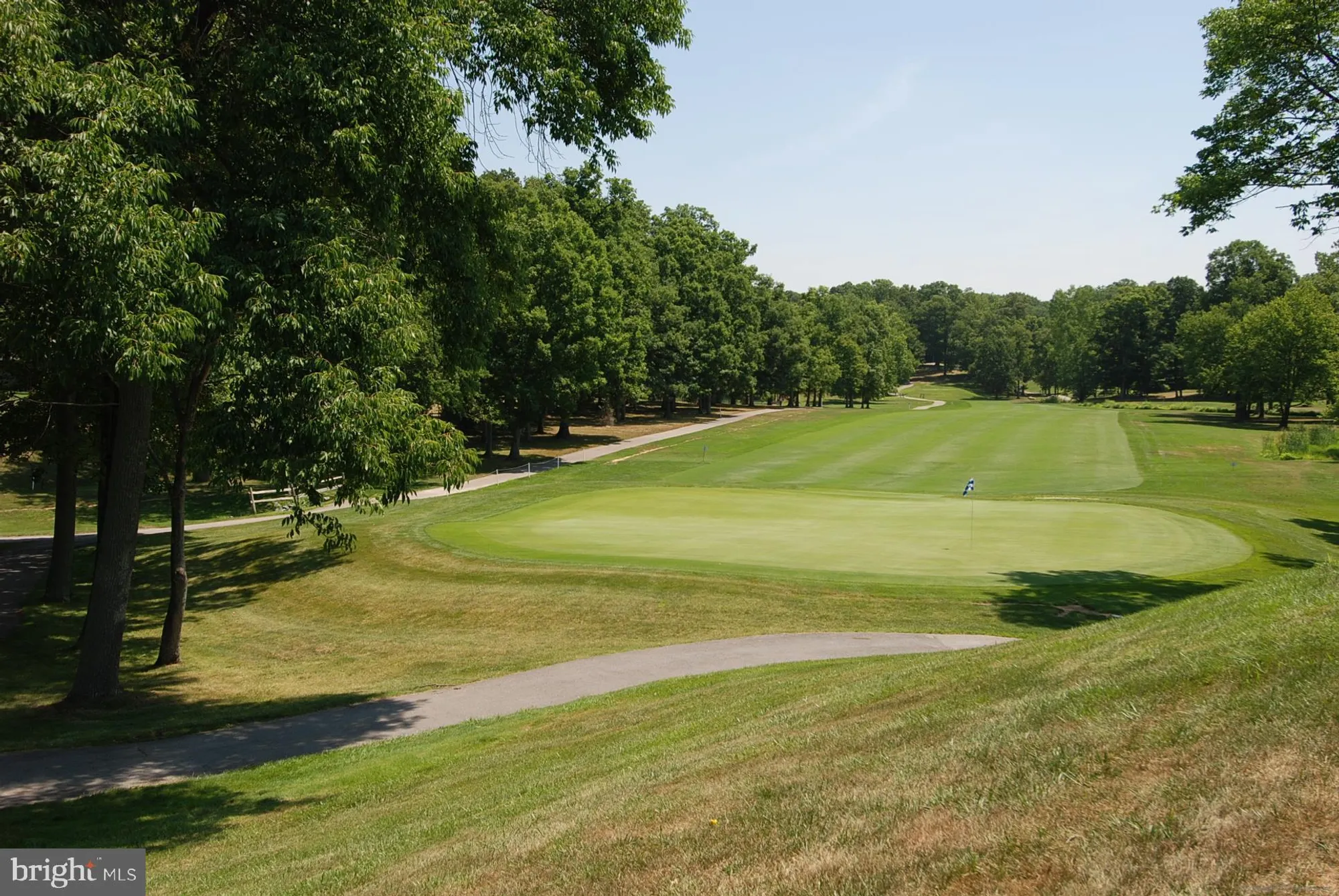 Property Slideshow image 34 of 35 | 3005 s leisure world blvd 421, Silver Spring, MD, 20906