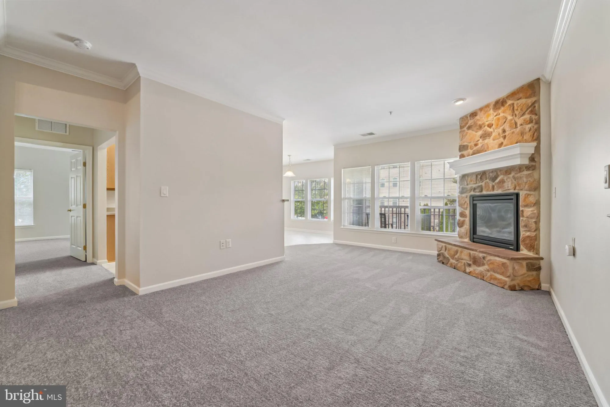 Property Slideshow image 15 of 38 | 11150 chambers ct h, Woodstock, MD, 21163