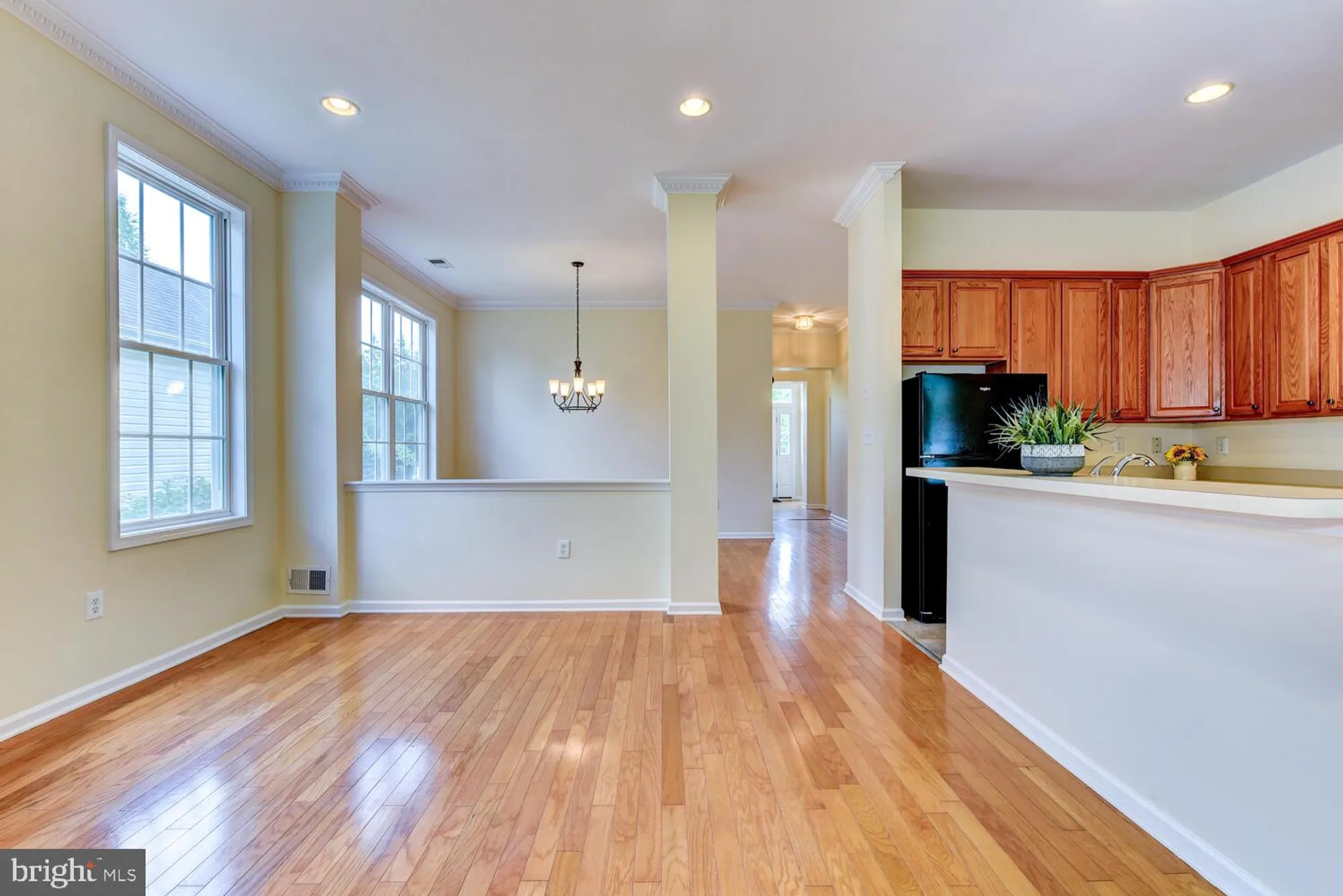 Property Slideshow image 20 of 57 | 5 trowbridge ln, Cranbury, NJ, 08512