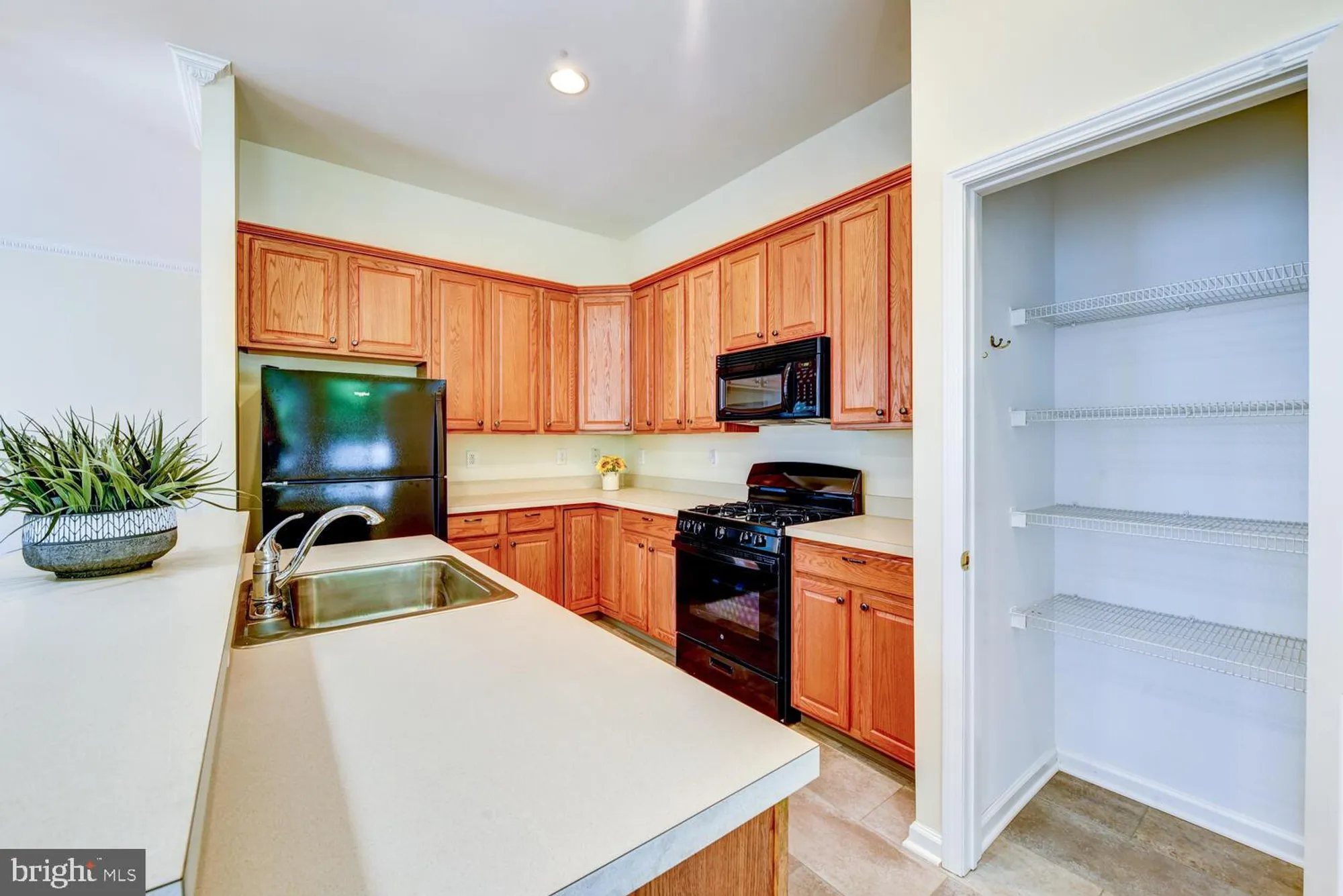 Property Slideshow image 24 of 57 | 5 trowbridge ln, Cranbury, NJ, 08512