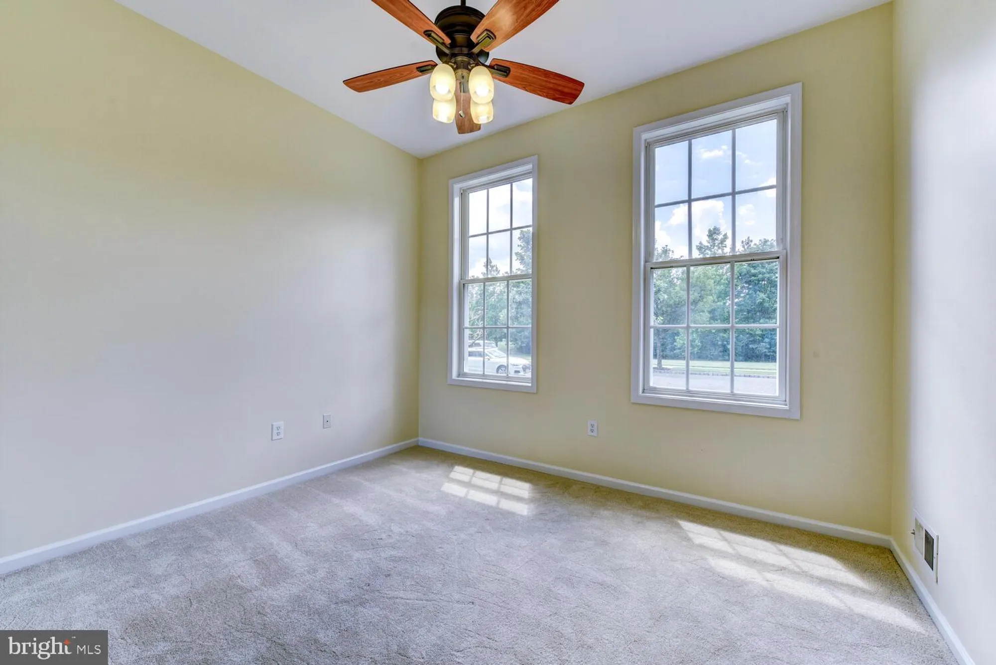 Property Slideshow image 34 of 57 | 5 trowbridge ln, Cranbury, NJ, 08512