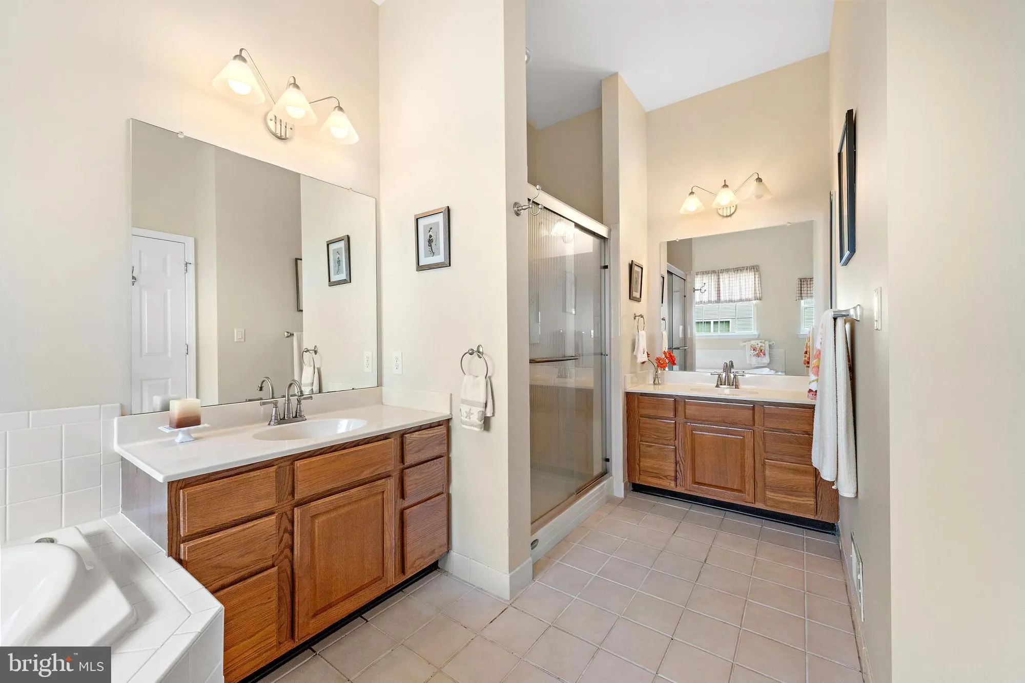 Property Slideshow image 29 of 39 | 101 golf view dr, Little Egg Harbor Twp, NJ, 08087