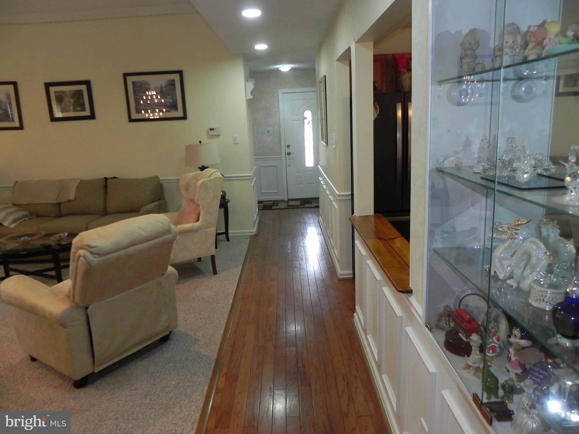 Property Slideshow image 10 of 33 | 649 panama ct, Williamstown, NJ, 08094