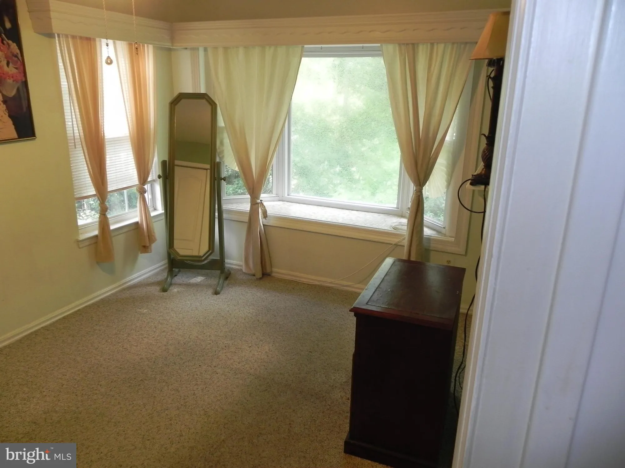 Property Slideshow image 18 of 33 | 649 panama ct, Williamstown, NJ, 08094