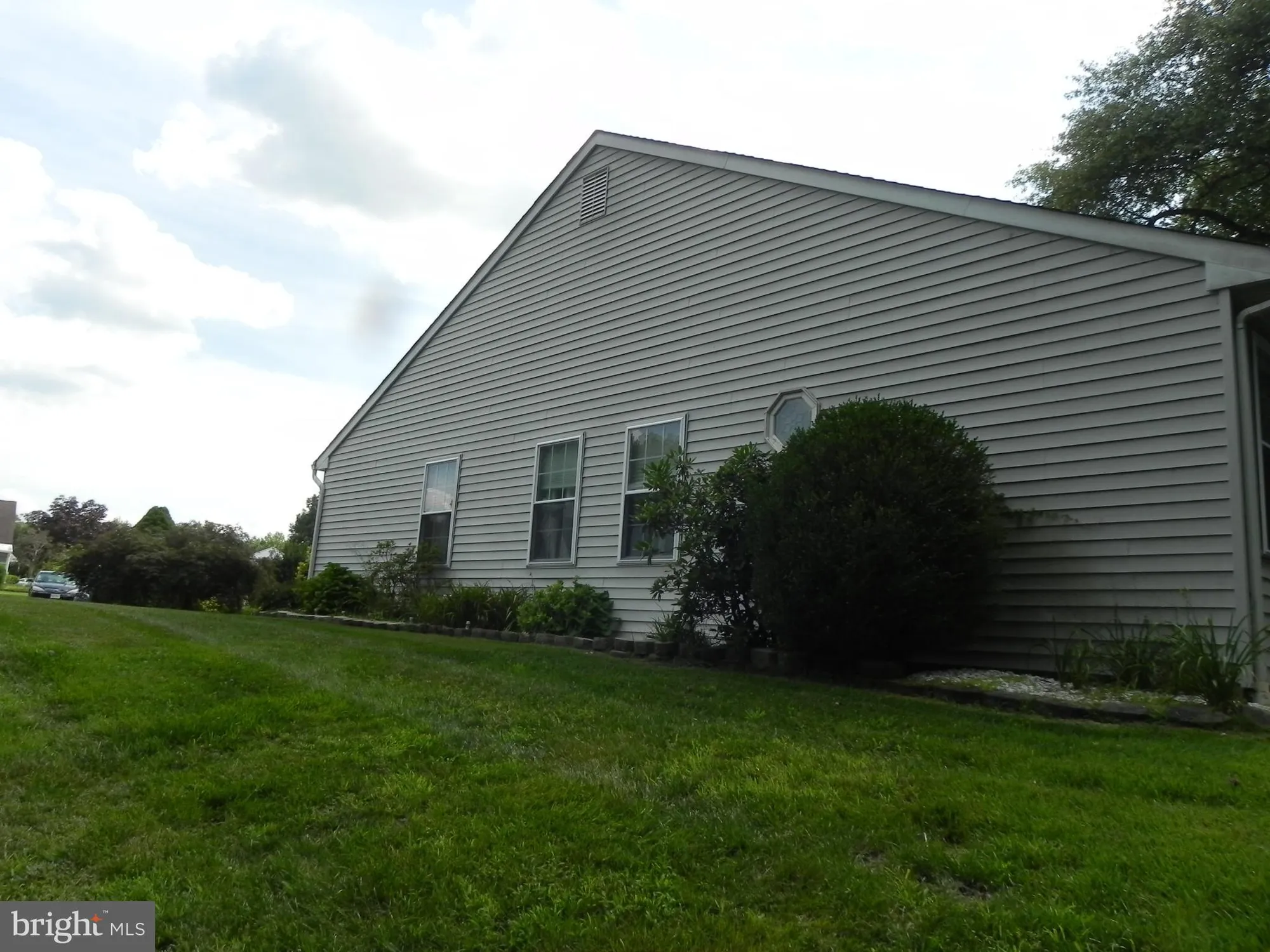 Property Slideshow image 29 of 33 | 649 panama ct, Williamstown, NJ, 08094