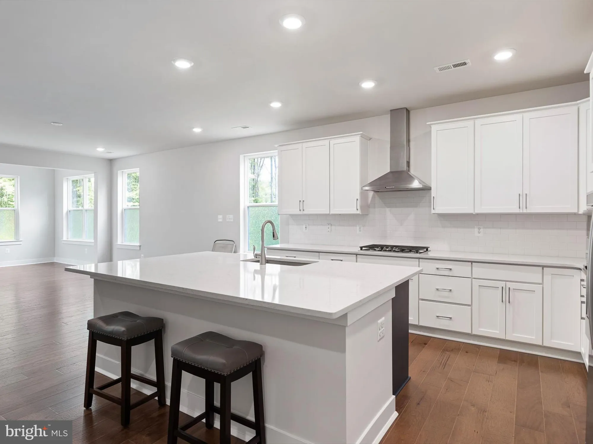 Property Slideshow image 8 of 28 | 632 mayfield falls dr, Newark, DE, 19702