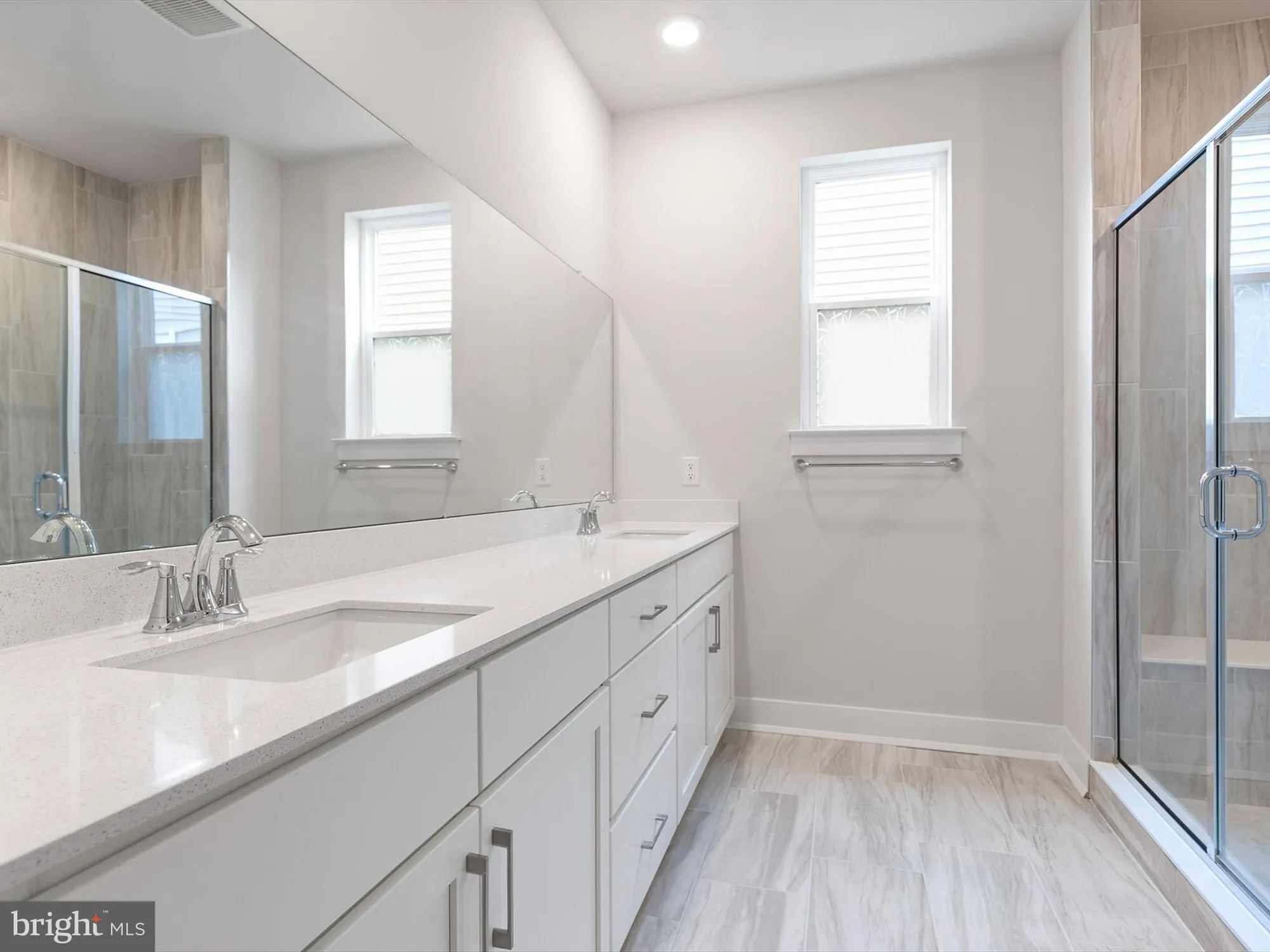 Property Slideshow image 21 of 28 | 632 mayfield falls dr, Newark, DE, 19702