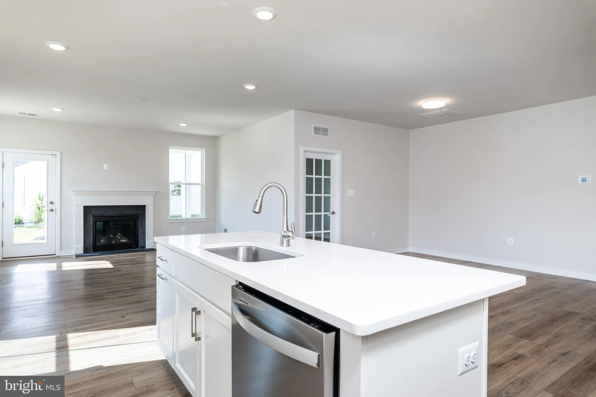 Property Slideshow image 12 of 36 | 679 mayfield falls dr, Newark, DE, 19702