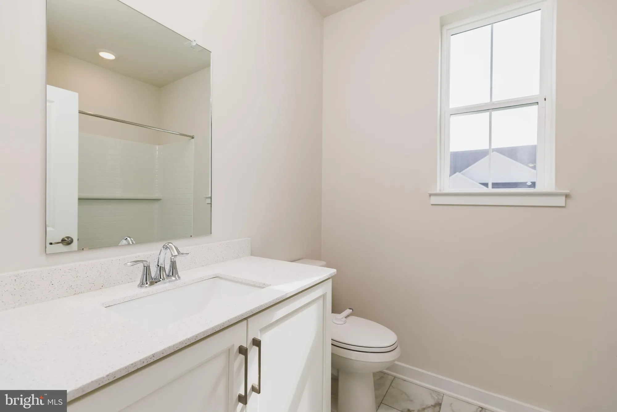 Property Slideshow image 17 of 36 | 679 mayfield falls dr, Newark, DE, 19702