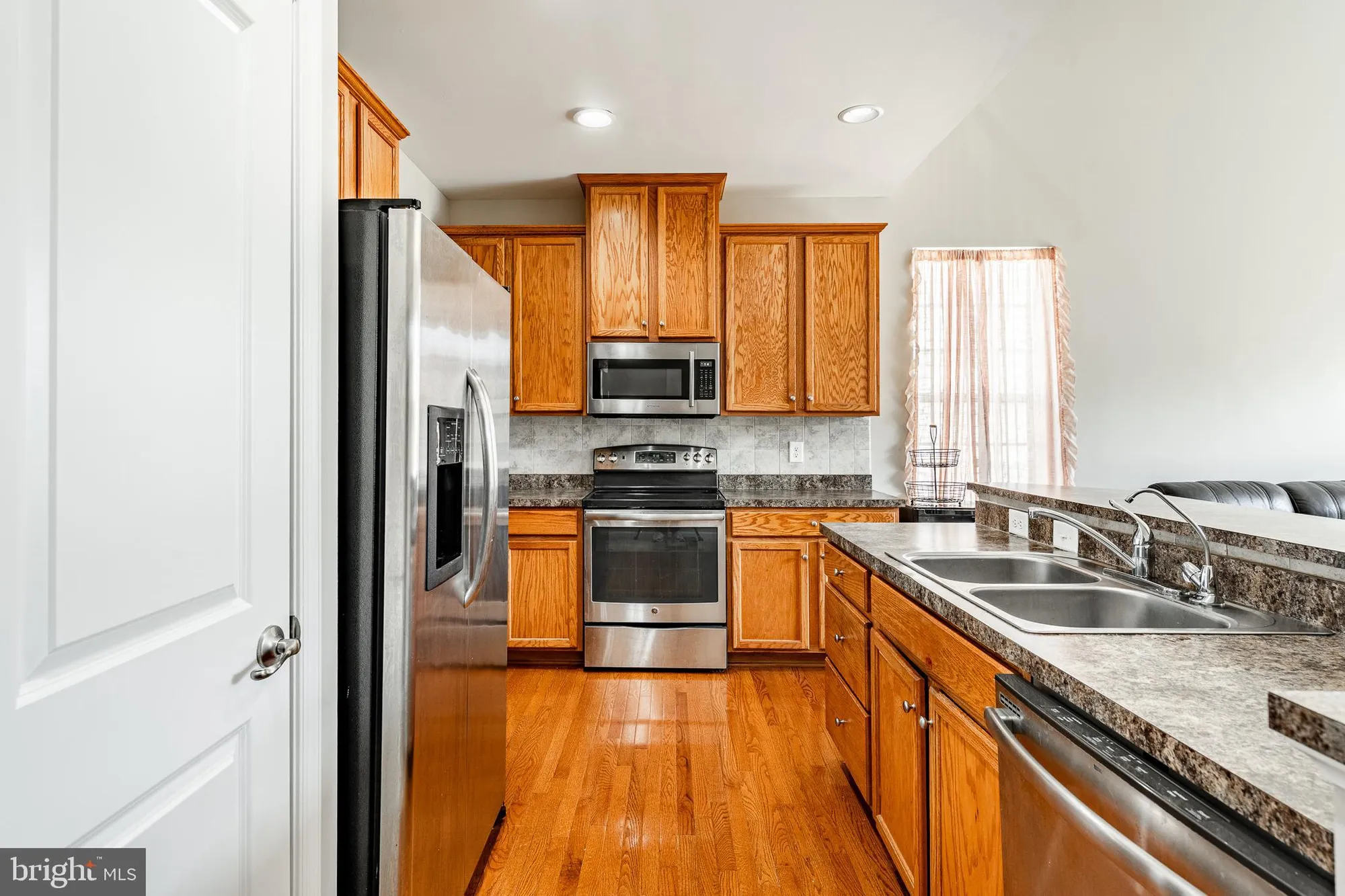 Property Slideshow image 9 of 59 | 246 anita ct, Newark, DE, 19702