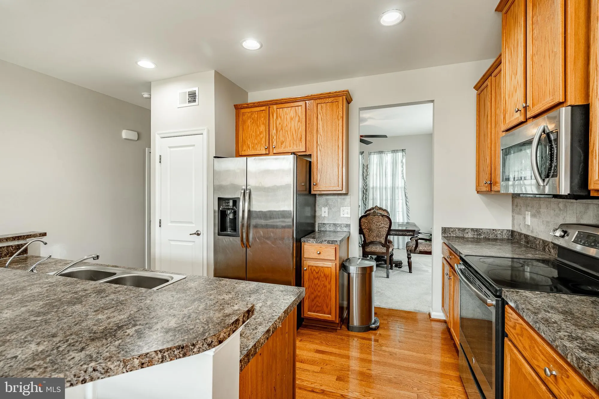 Property Slideshow image 12 of 59 | 246 anita ct, Newark, DE, 19702