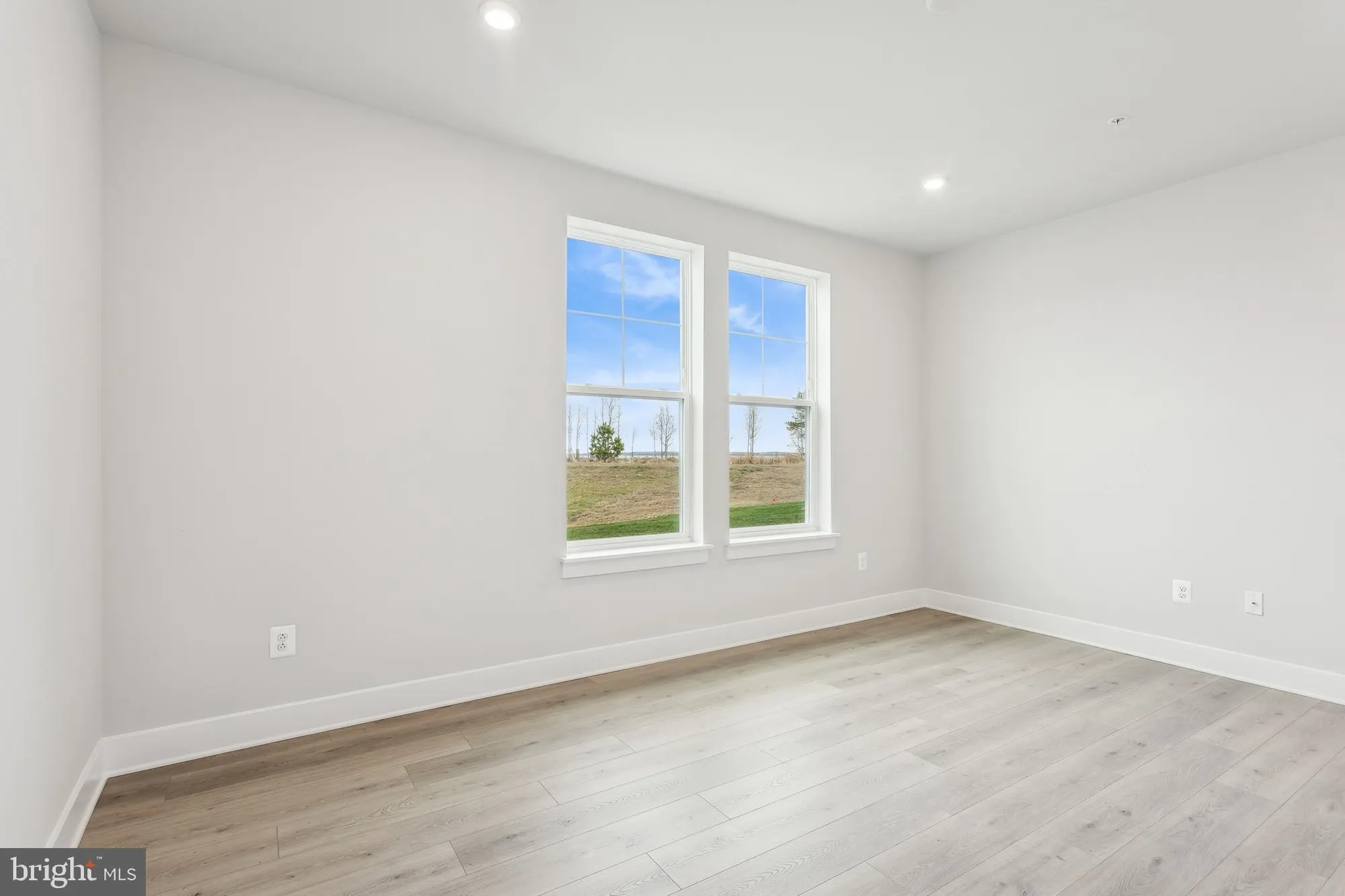 Property Slideshow image 5 of 73 | 630 warbler way 2212, Chester, MD, 21619