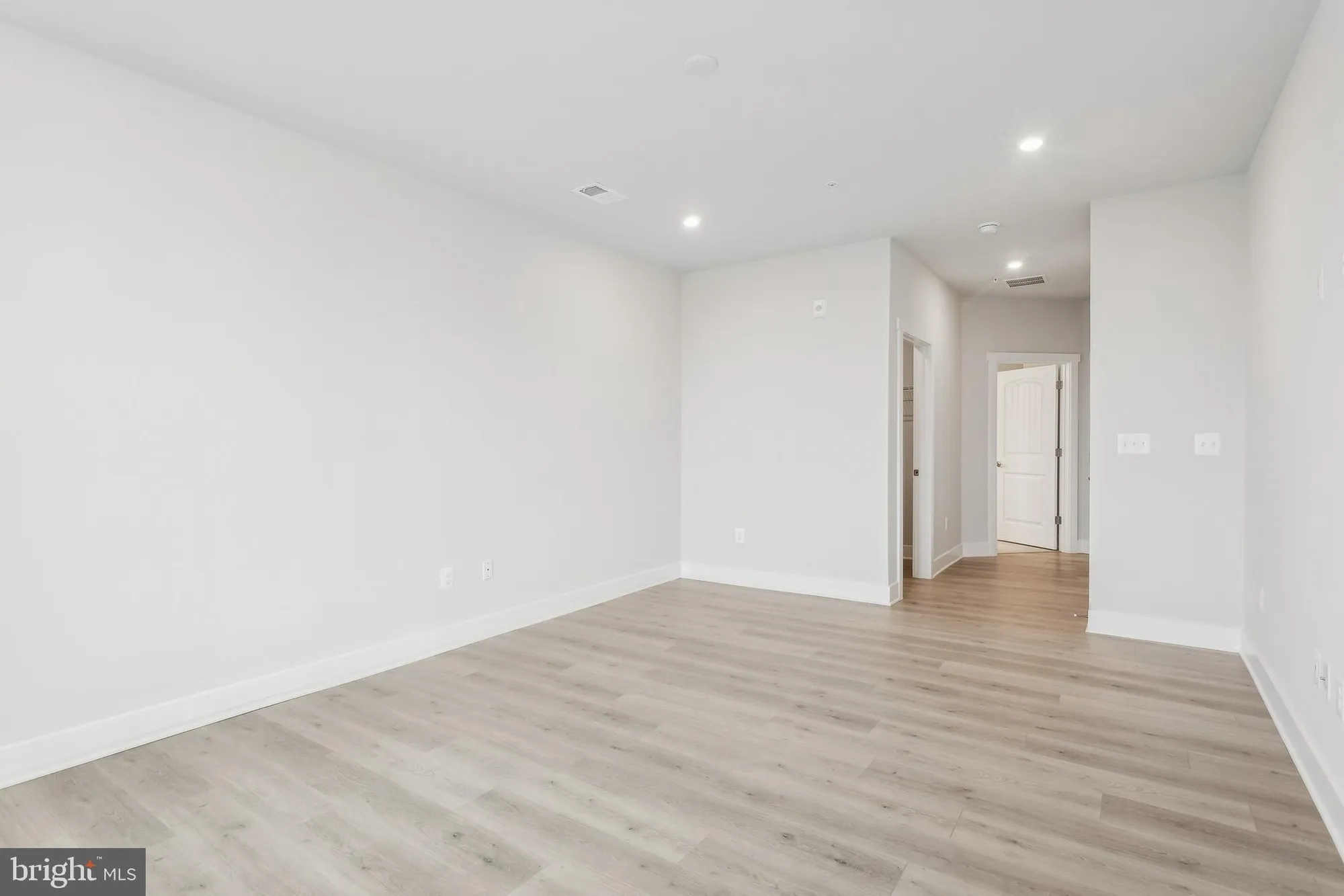 Property Slideshow image 43 of 73 | 630 warbler way 2212, Chester, MD, 21619