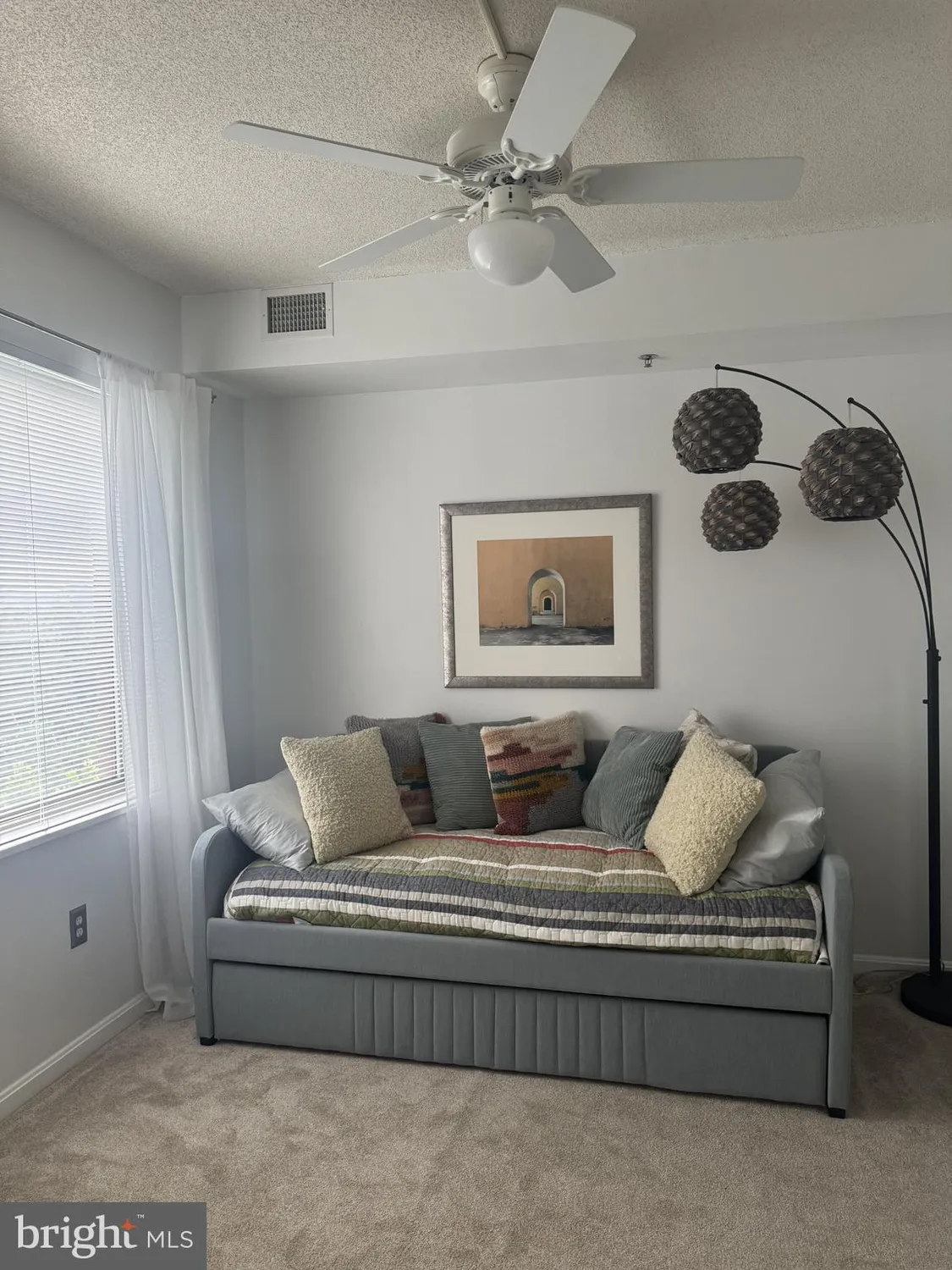 Property Slideshow image 15 of 22 | 3200 n leisure world blvd apt 702, Silver Spring, MD, 20906