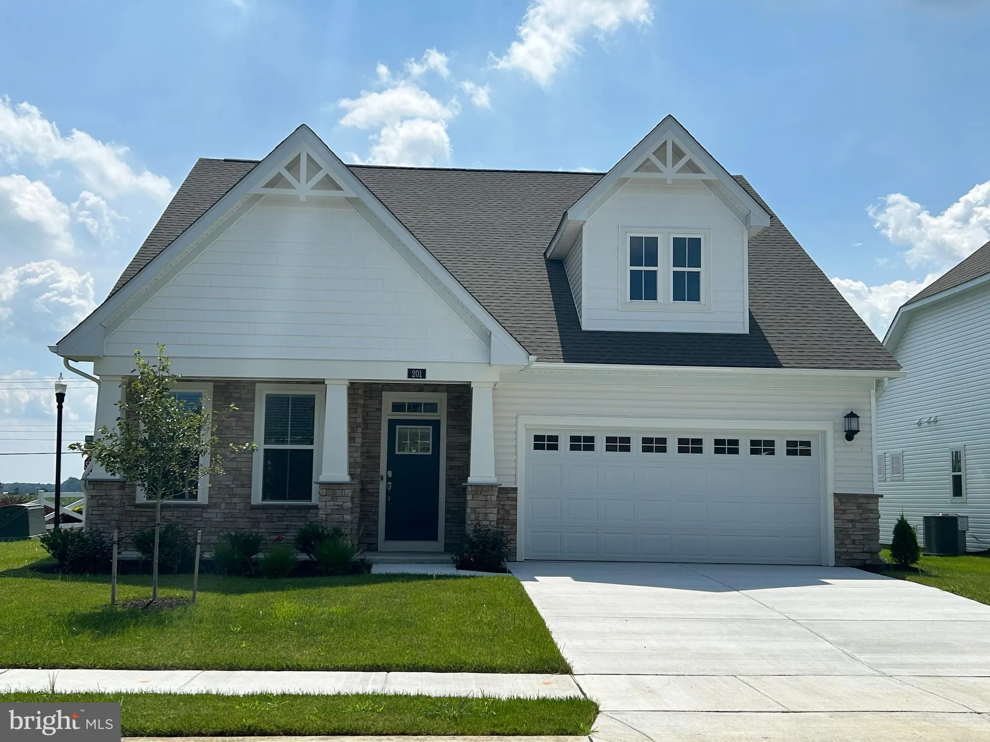 Property Slideshow image 1 of 39 | 201 mariners cir, Milton, DE, 19968