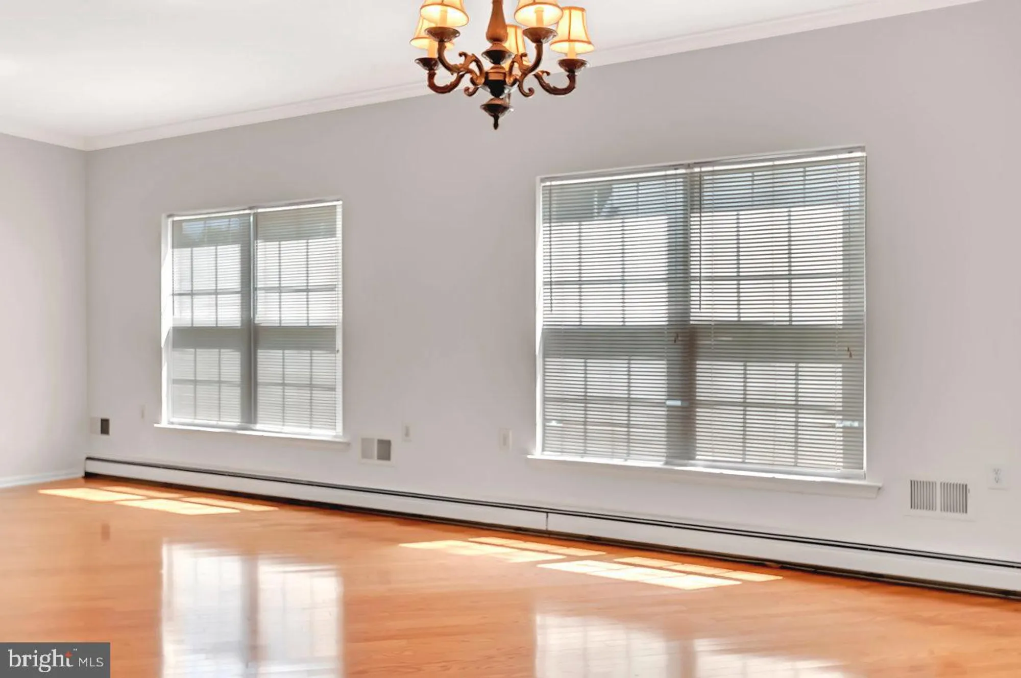 Property Slideshow image 9 of 30 | 26 rainflower ln, West Windsor, NJ, 08550