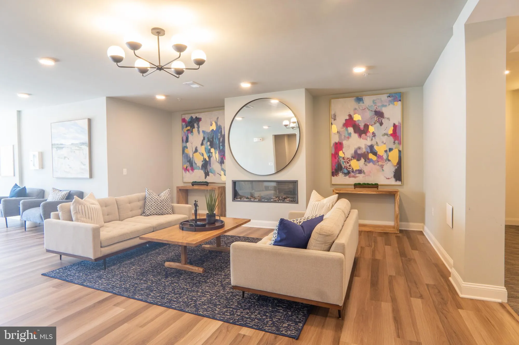 Property Slideshow image 5 of 41 | 13970 englefield dr unit 303, Woodbridge, VA, 22193