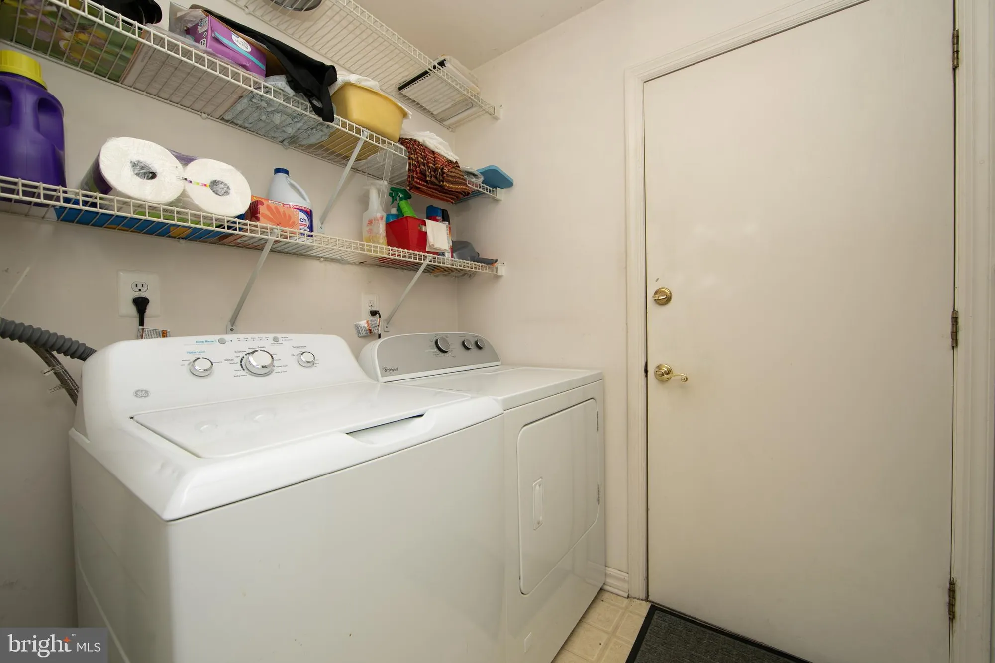 Property Slideshow image 11 of 31 | 662 barbados dr, Williamstown, NJ, 08094