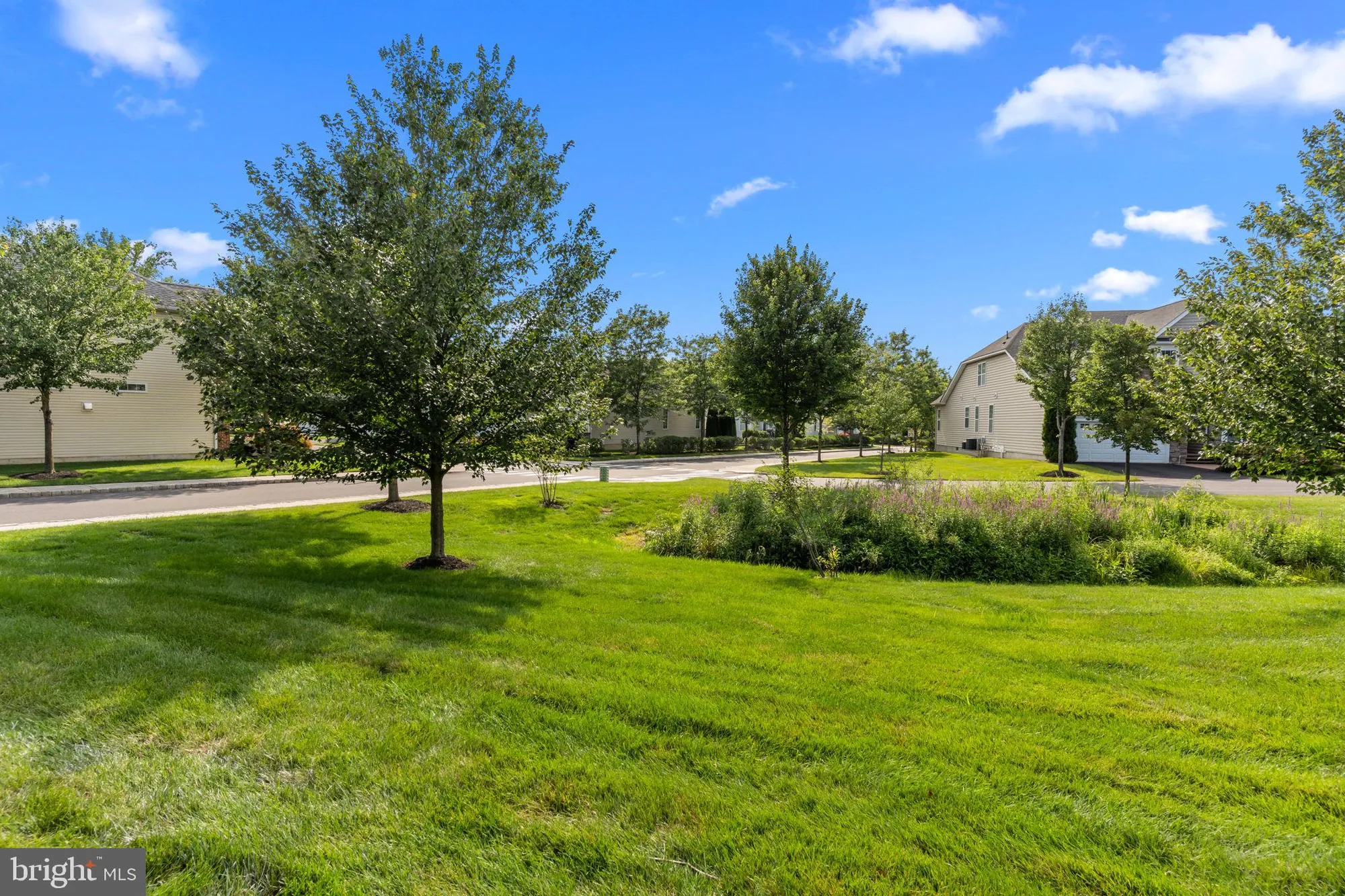 Property Slideshow image 39 of 54 | 195 roosevelt dr, Yardley, PA, 19067