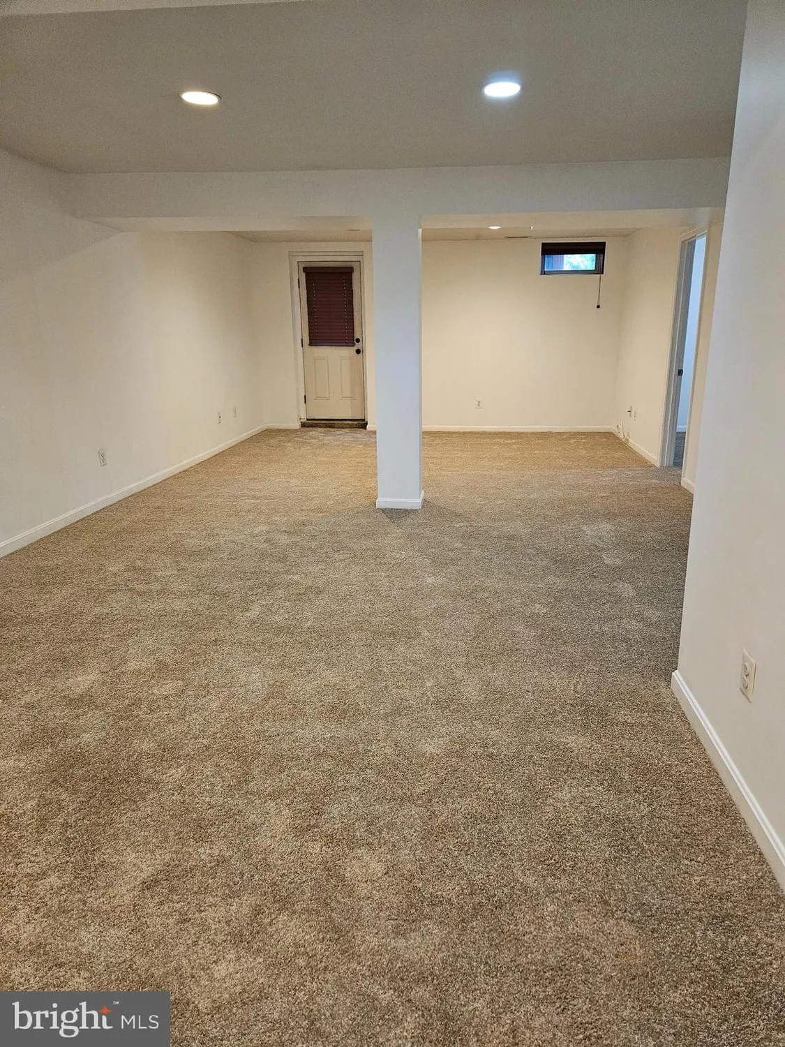 Property Slideshow image 40 of 52 | 228 anita ct, Newark, DE, 19702