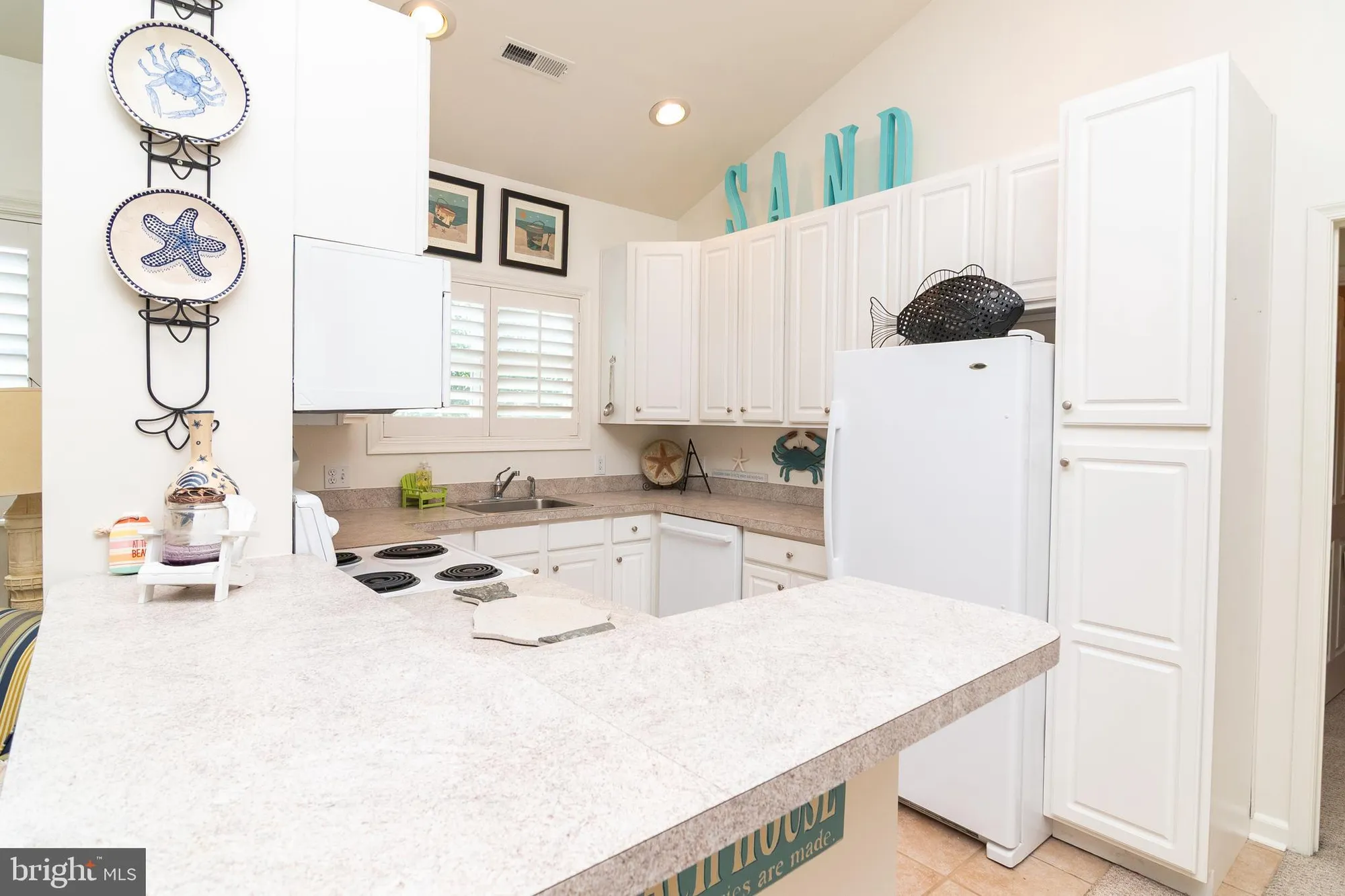 Property Slideshow image 16 of 43 | 34677 villa cir 504, Lewes, DE, 19958