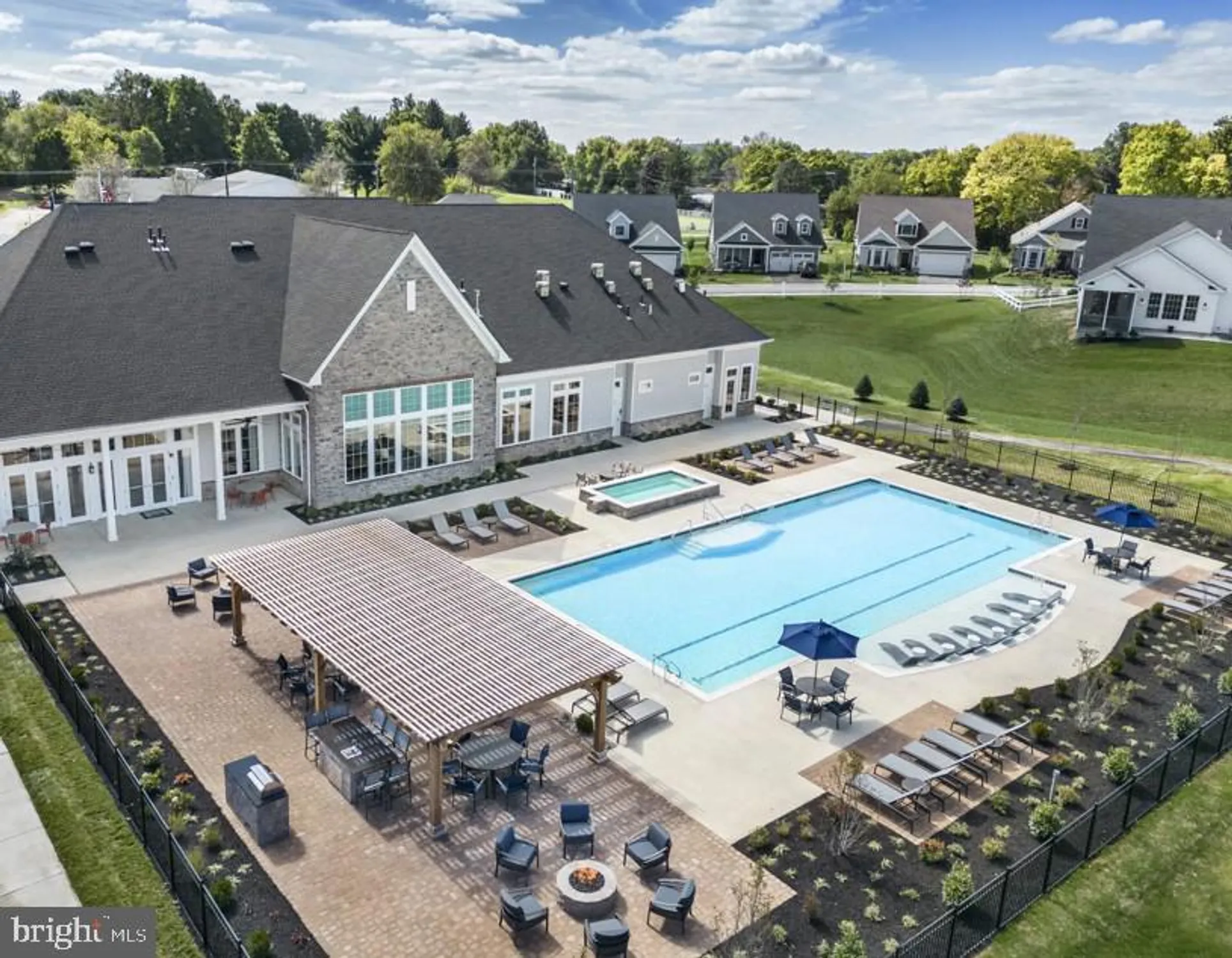 Property Slideshow image 44 of 63 | 113 garrison dr, East Petersburg, PA, 17520