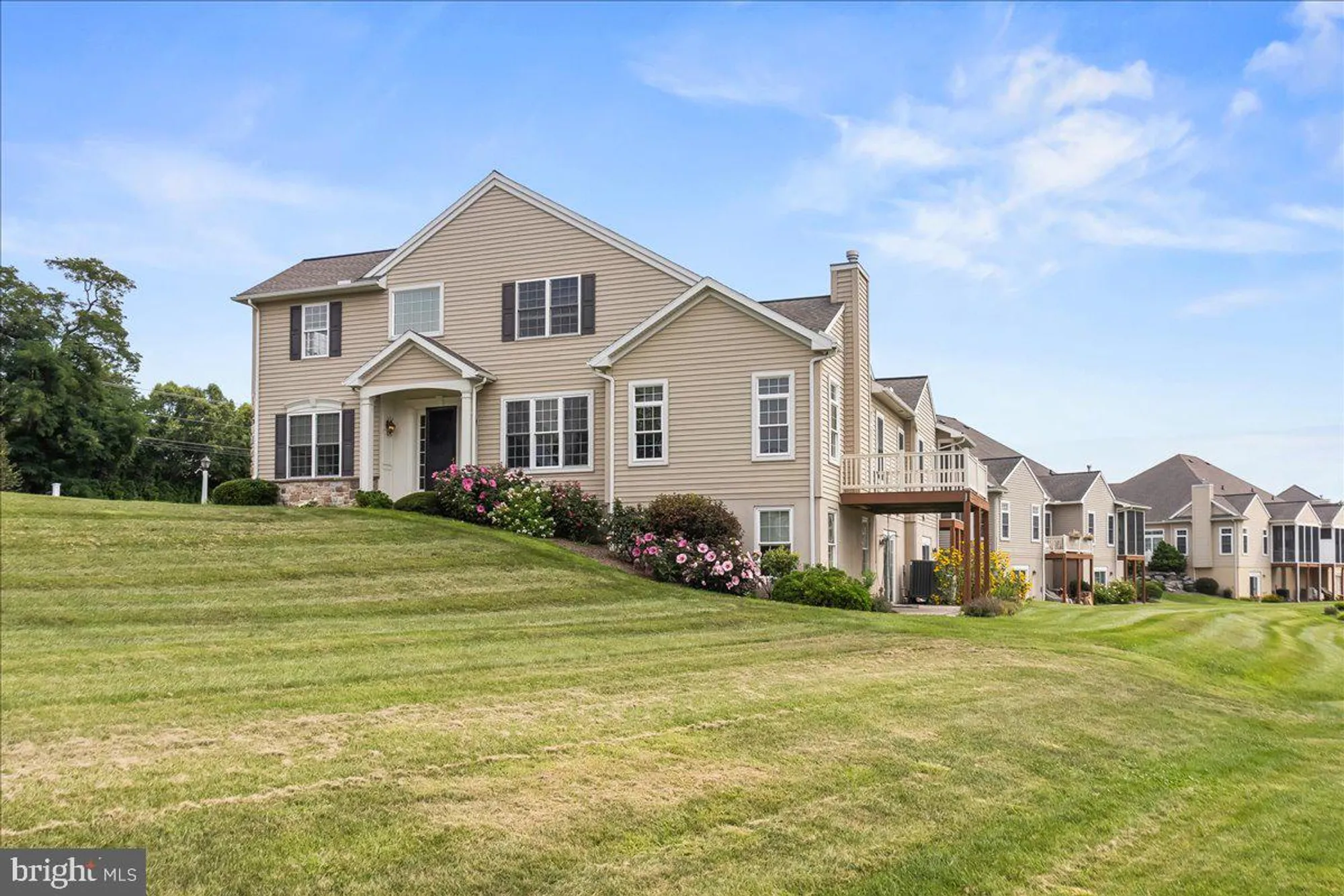 Property Slideshow image 7 of 59 | 427 carmella dr, Mechanicsburg, PA, 17050