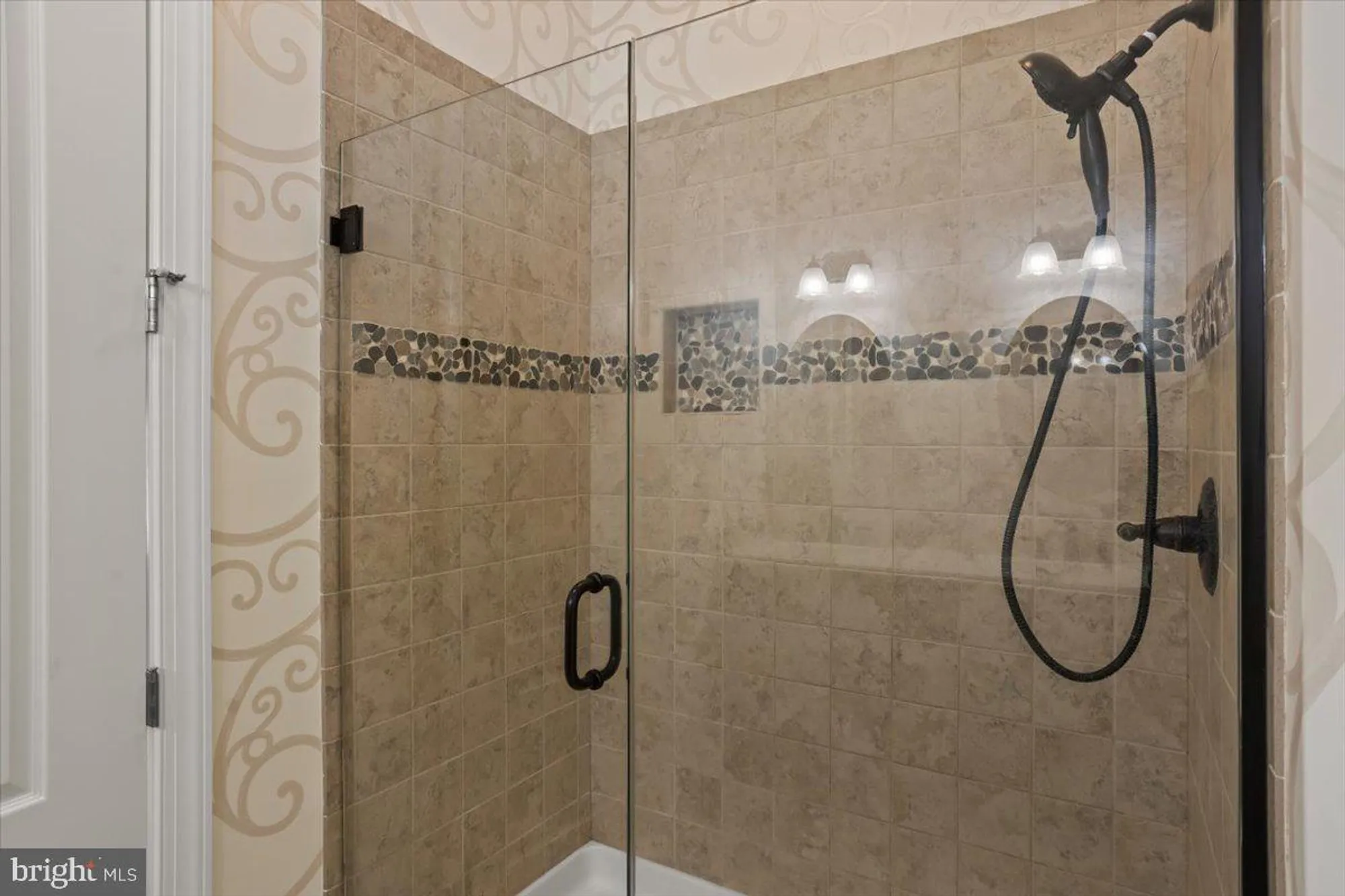 Property Slideshow image 24 of 59 | 427 carmella dr, Mechanicsburg, PA, 17050