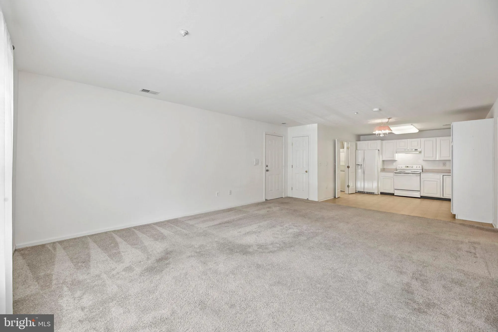 Property Slideshow image 6 of 23 | 2003 rudy serra dr unit 1d, Eldersburg, MD, 21784