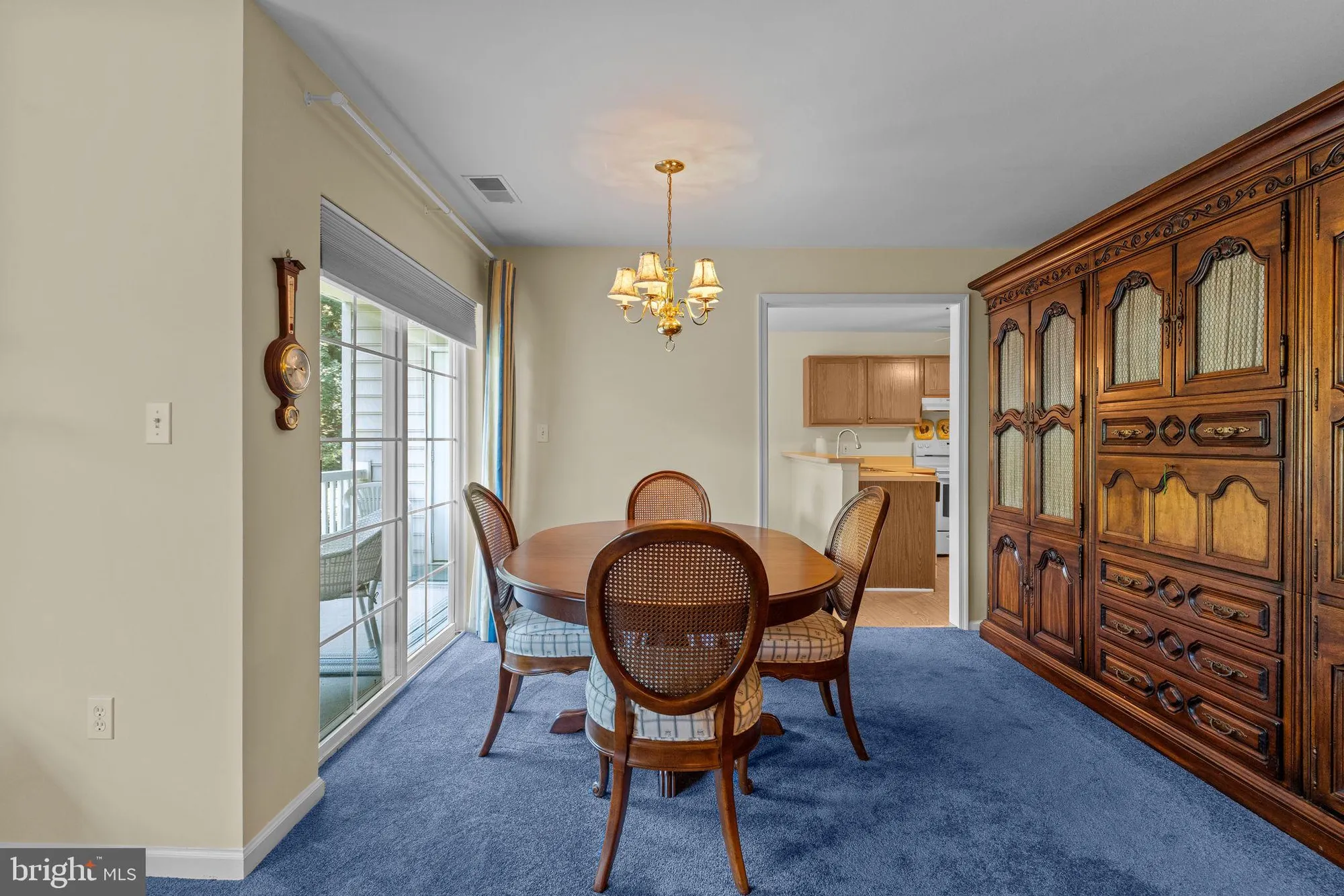 Property Slideshow image 4 of 29 | 42 w college ave apt 222, Yardley, PA, 19067