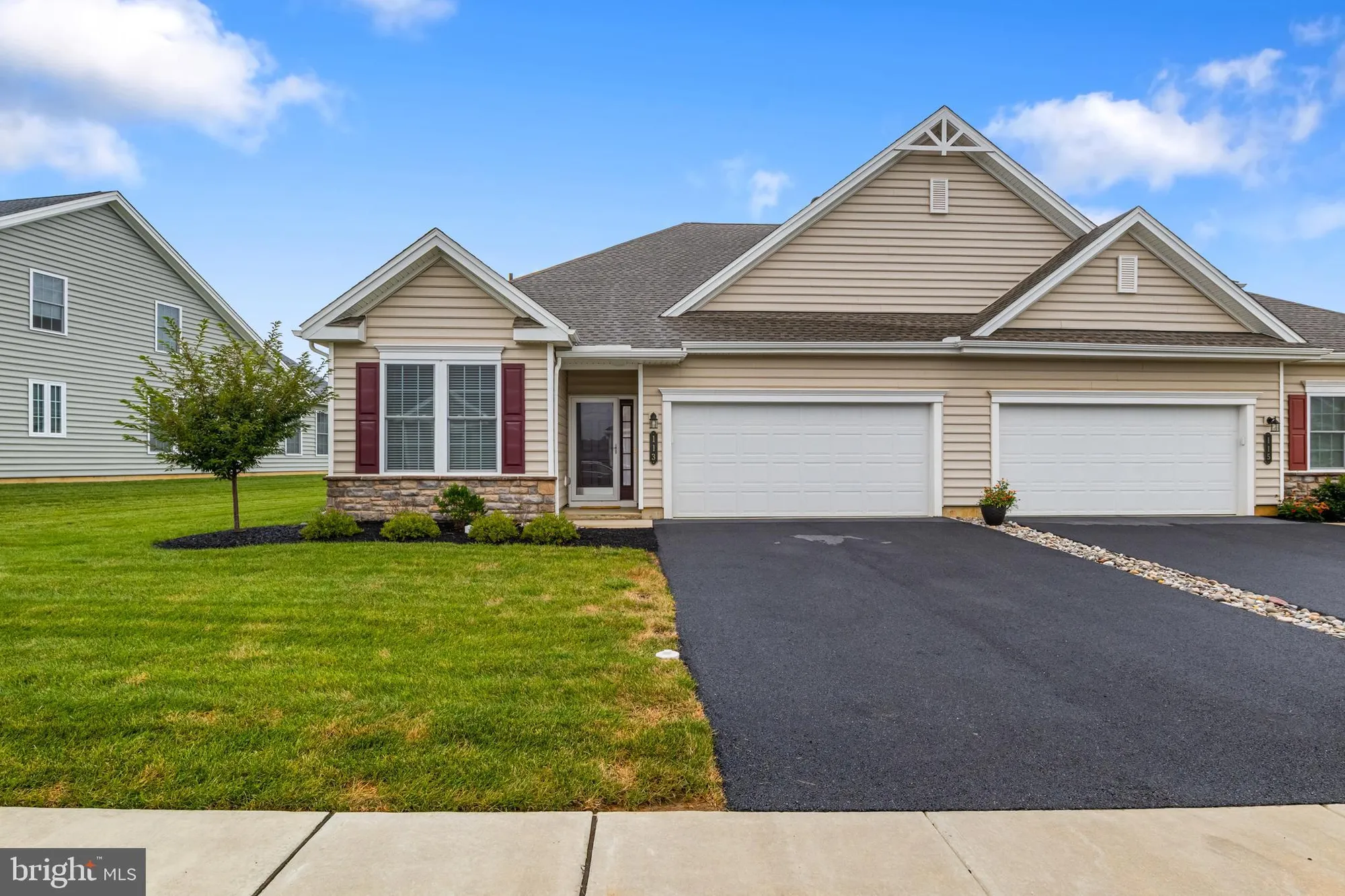 Property Slideshow image 2 of 63 | 113 garrison dr, East Petersburg, PA, 17520