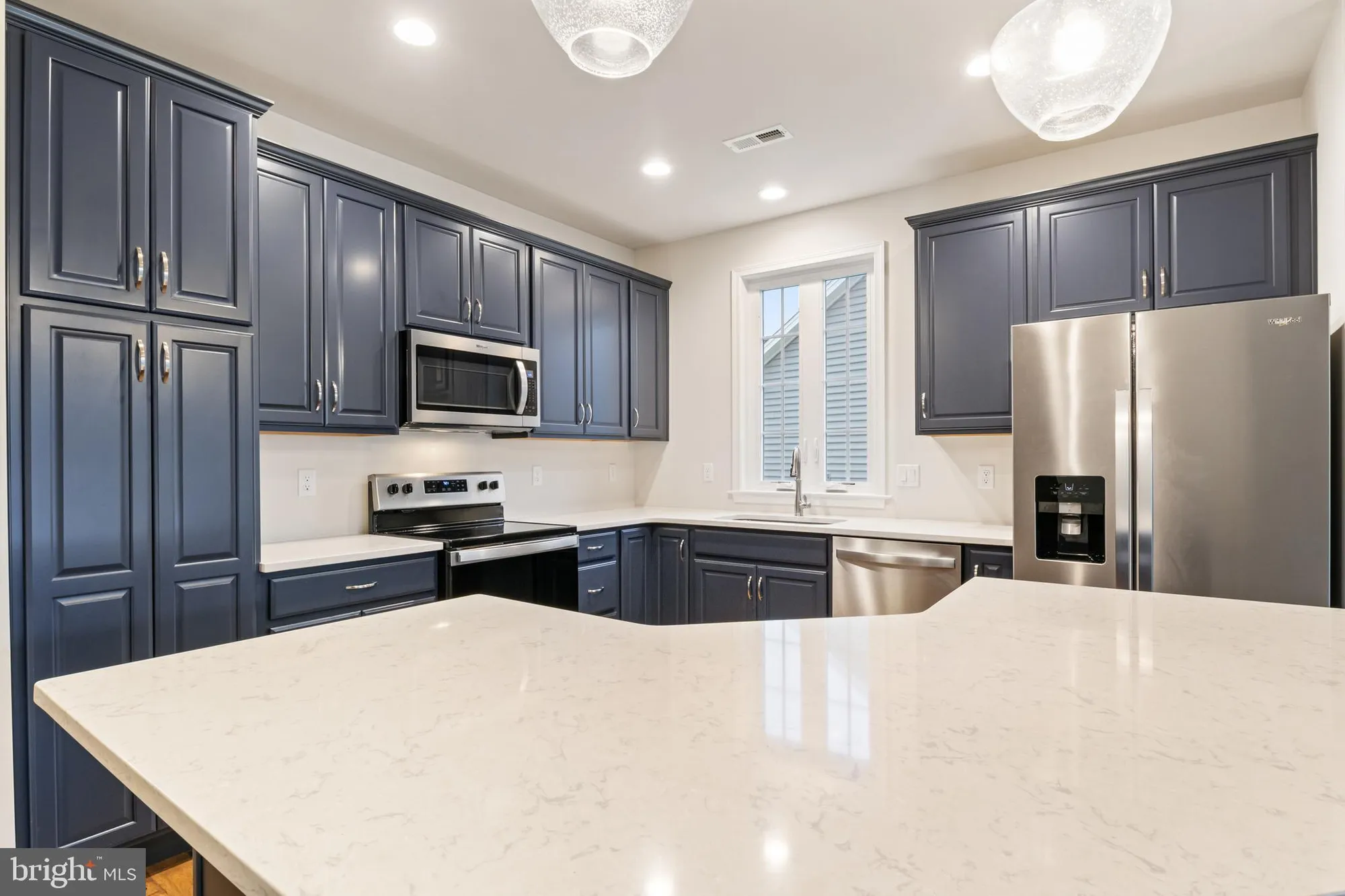 Property Slideshow image 6 of 63 | 113 garrison dr, East Petersburg, PA, 17520