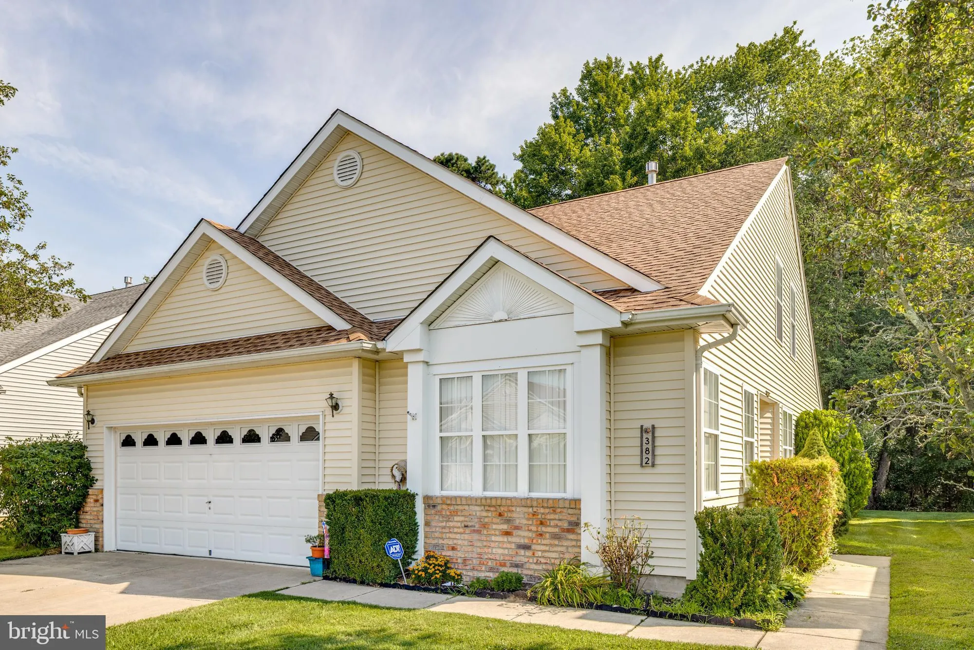 Property Slideshow image 2 of 37 | 382 saint thomas blvd, Williamstown, NJ, 08094