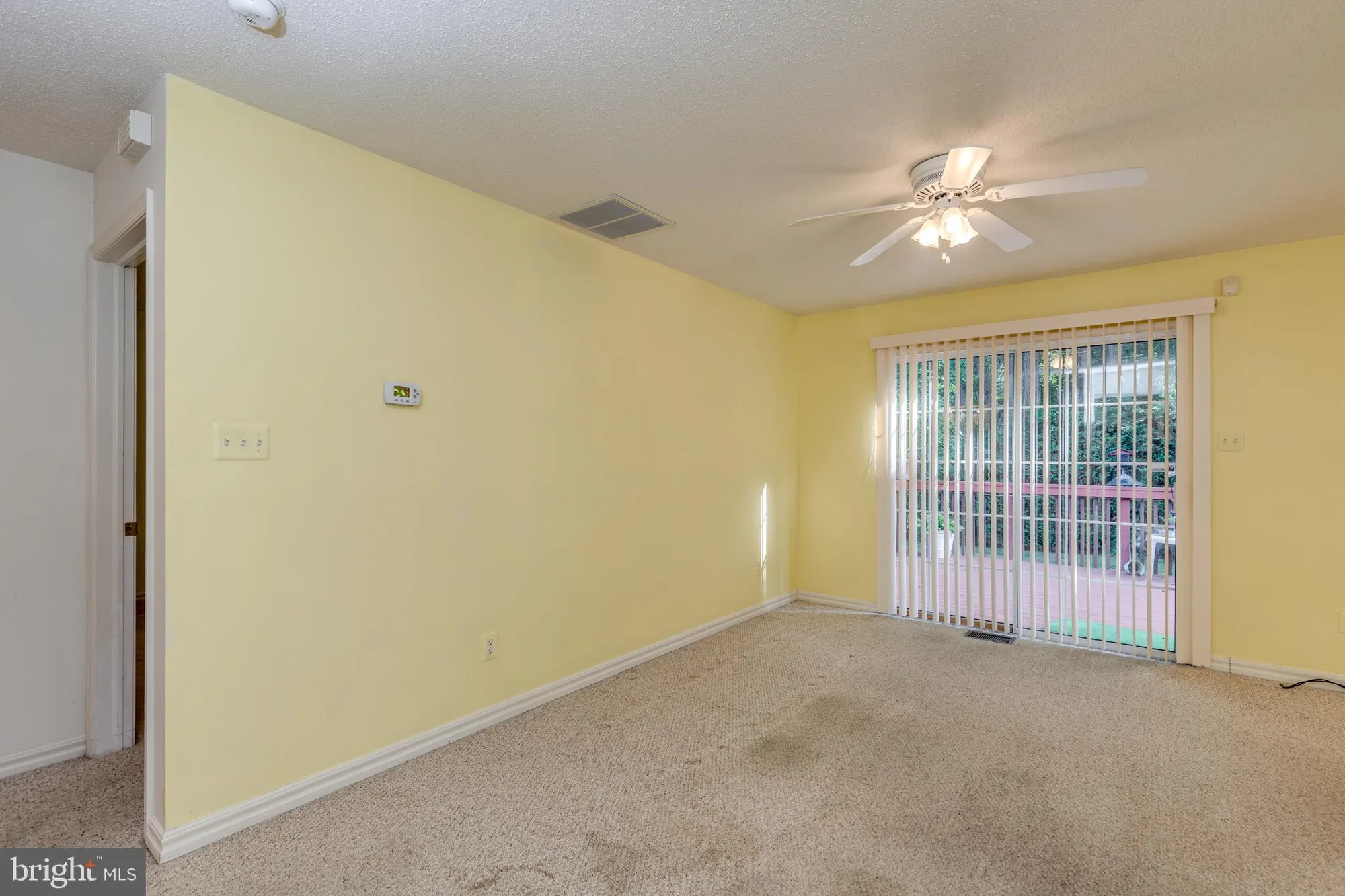 Property Slideshow image 9 of 37 | 382 saint thomas blvd, Williamstown, NJ, 08094