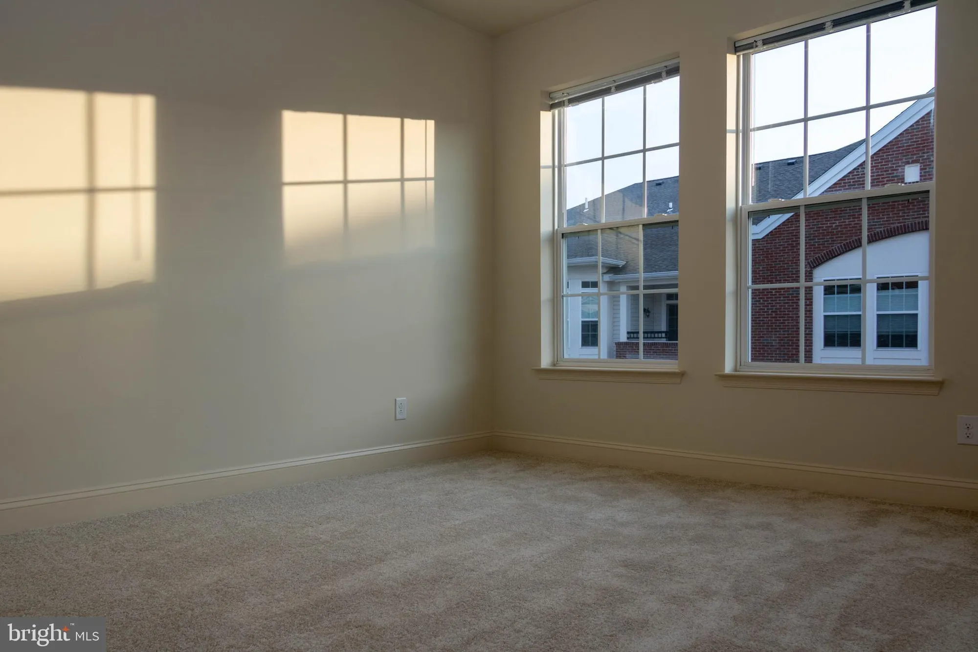 Property Slideshow image 25 of 42 | 9202 charleston dr 405, Manassas, VA, 20110