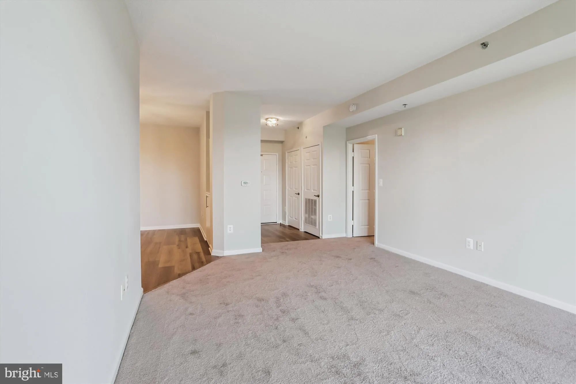 Property Slideshow image 11 of 88 | 3100 n leisure world blvd apt 923, Silver Spring, MD, 20906