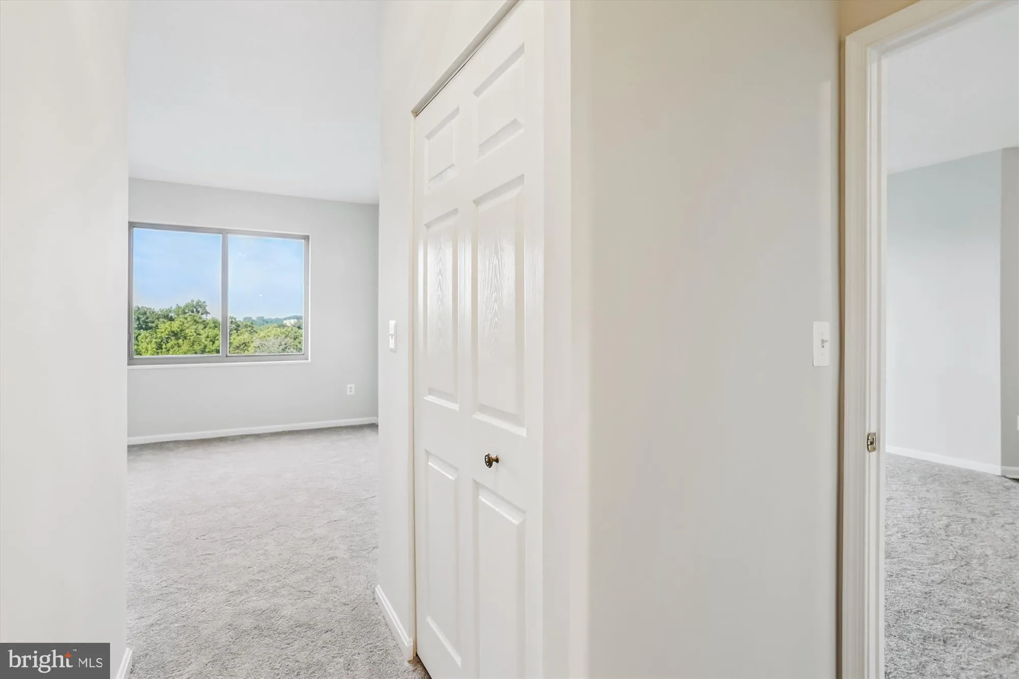 Property Slideshow image 19 of 88 | 3100 n leisure world blvd apt 923, Silver Spring, MD, 20906