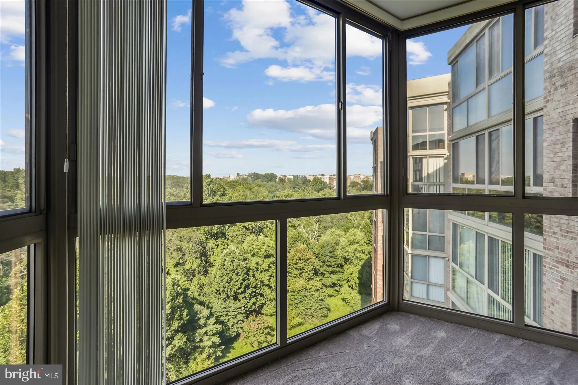 Property Slideshow image 32 of 88 | 3100 n leisure world blvd apt 923, Silver Spring, MD, 20906