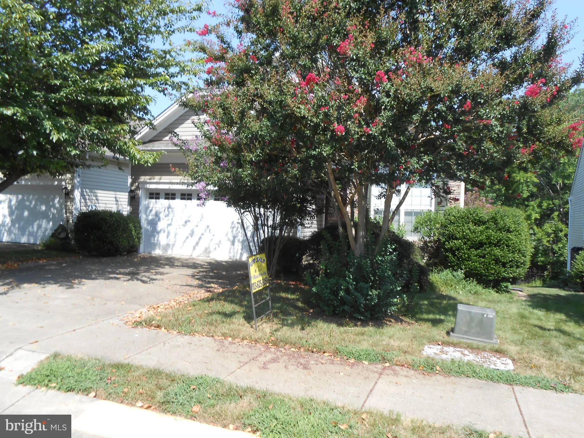 Property Slideshow image 2 of 32 | 286 bridgewater cir, Fredericksburg, VA, 22406