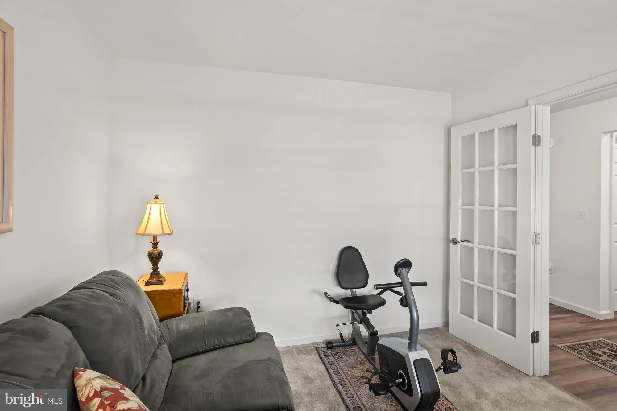 Property Slideshow image 10 of 41 | 2069 spring wood ln, Mechanicsburg, PA, 17055