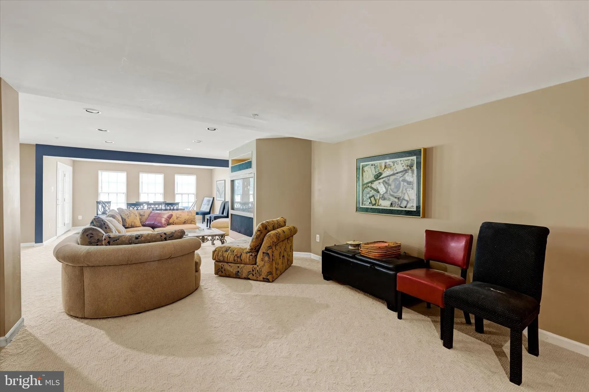 Property Slideshow image 27 of 37 | 8402 prairie rose pl # 8402, Pikesville, MD, 21208