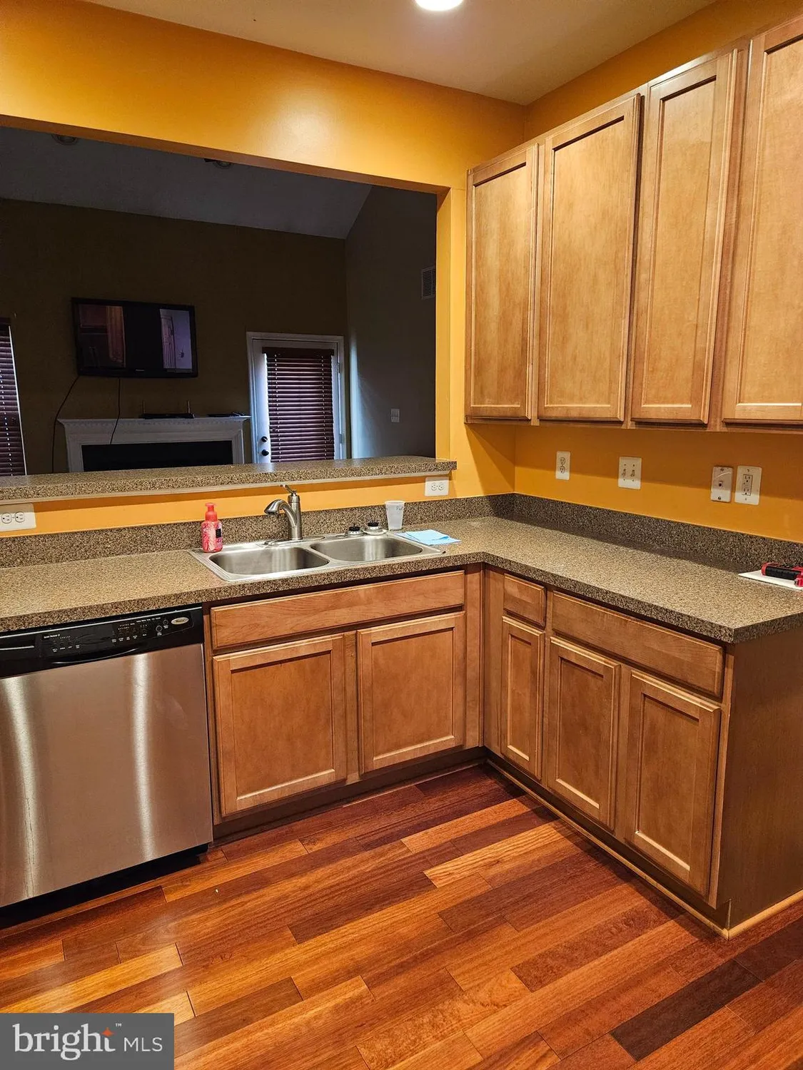 Property Slideshow image 12 of 52 | 228 anita ct, Newark, DE, 19702