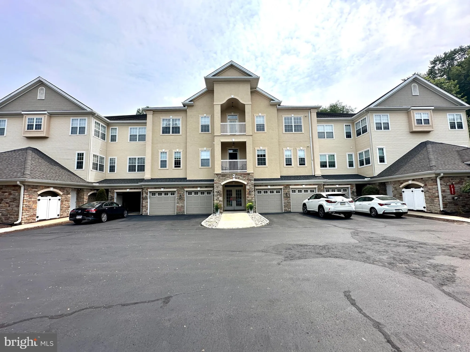 Property Slideshow image 56 of 56 | 2 falcon dr 202, Holland, PA, 18966