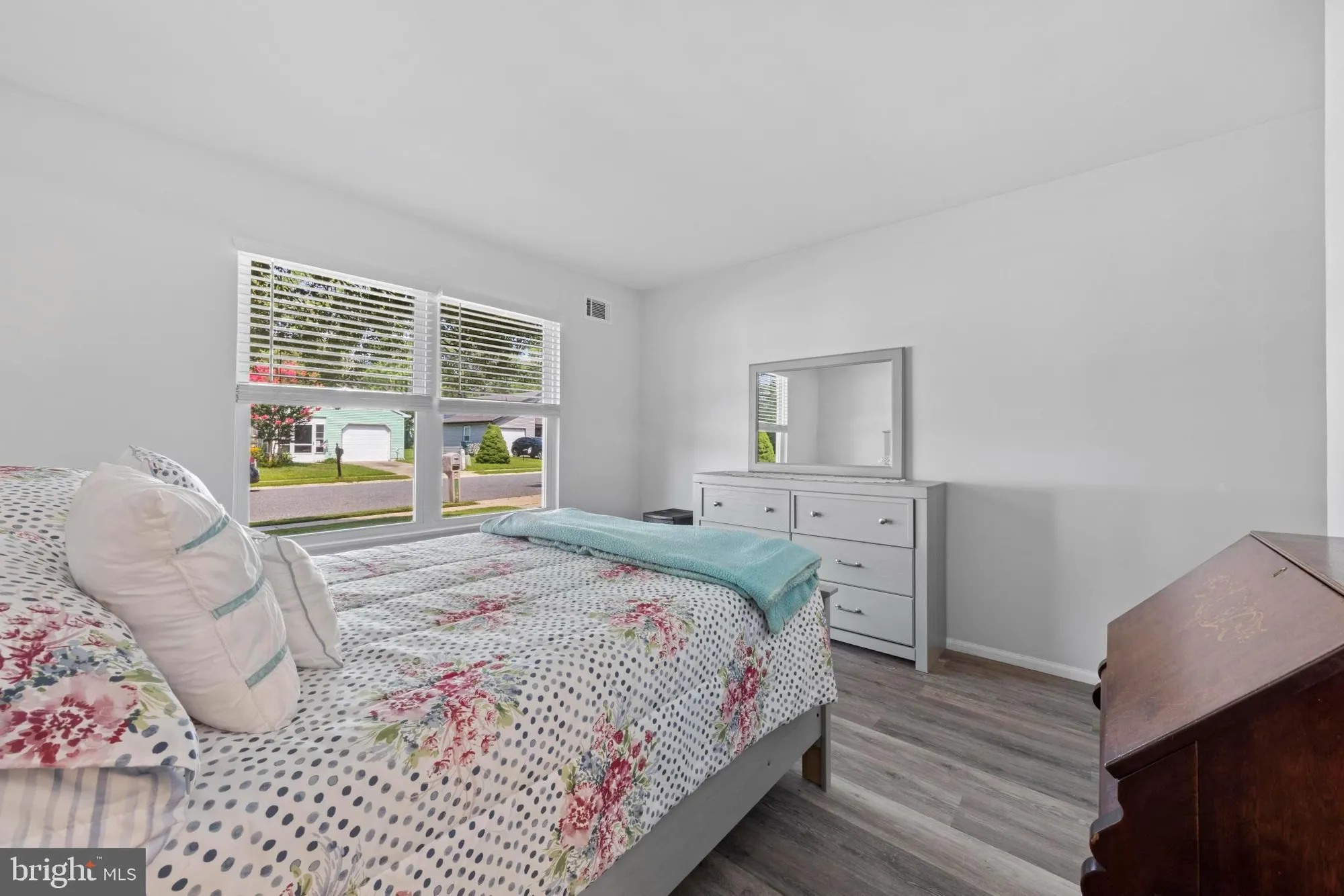 Property Slideshow image 20 of 50 | 261 yorktowne dr, Little Egg Harbor Twp, NJ, 08087