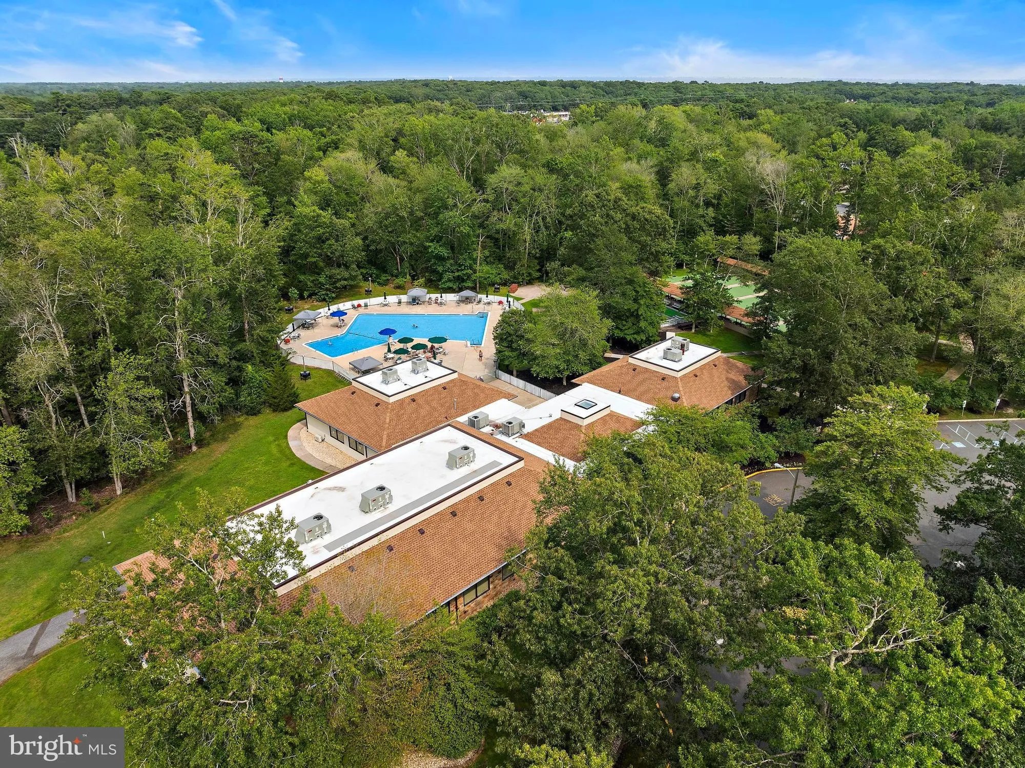 Property Slideshow image 32 of 50 | 261 yorktowne dr, Little Egg Harbor Twp, NJ, 08087