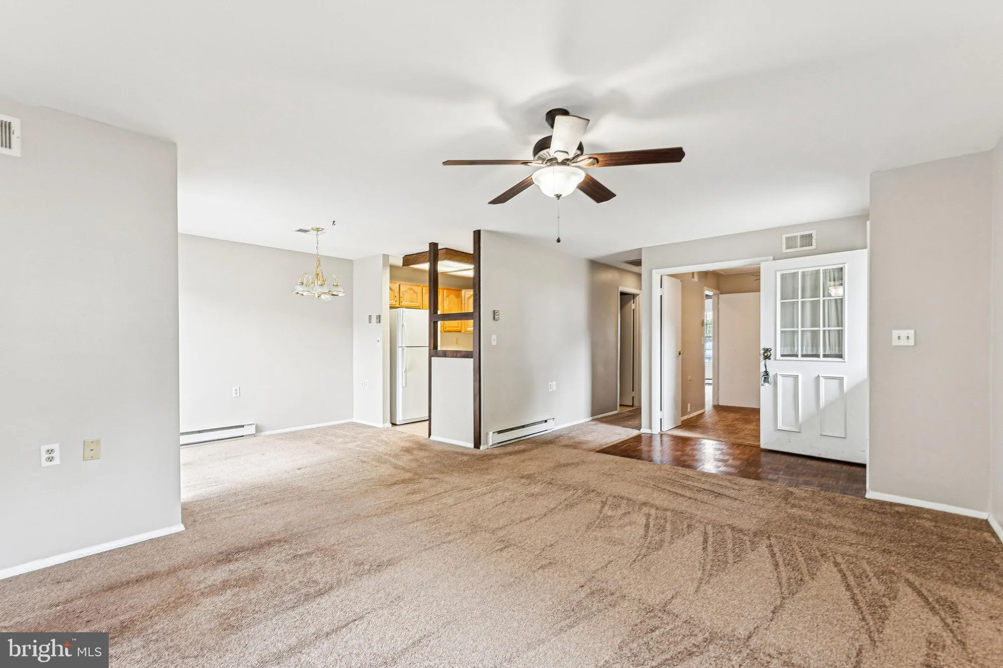 Property Slideshow image 9 of 37 | 439 chesterfield ct h, Manchester Township, NJ, 08759